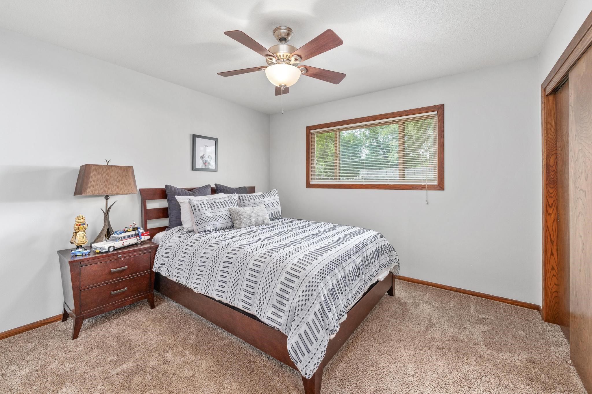 3316 N Clarence Property Photo 10