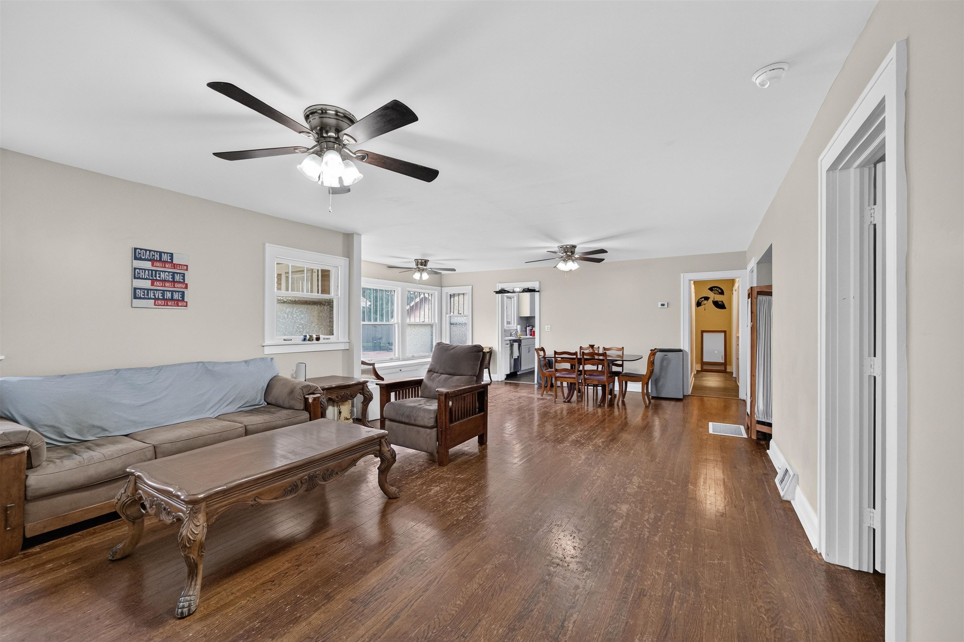 2321 N Monroe Property Photo 4
