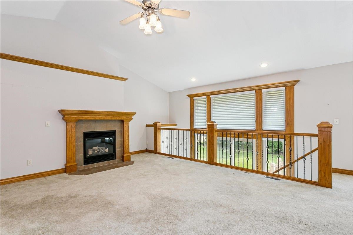 572 N Creek Trail Property Photo 3
