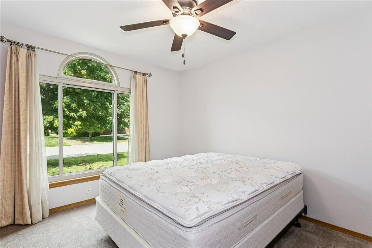 572 N Creek Trail Property Photo 15