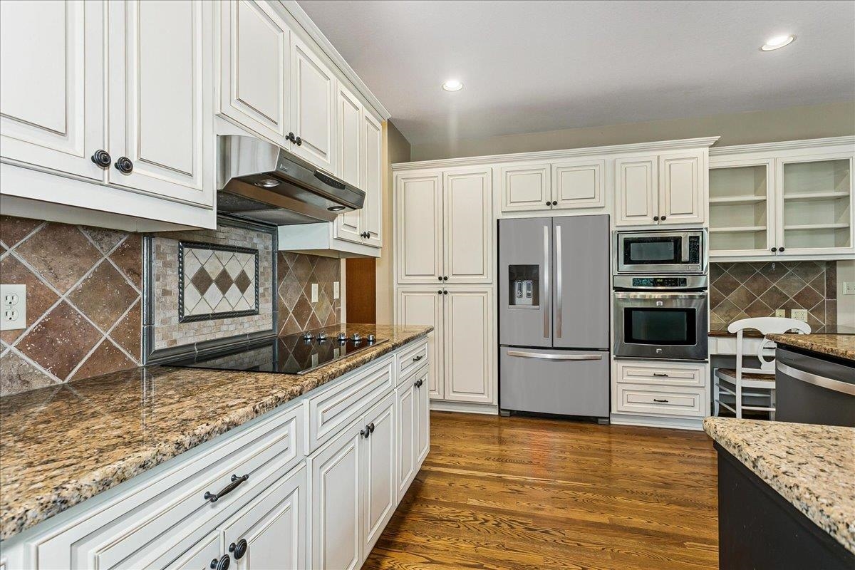 12400 E Meadow Property Photo 10