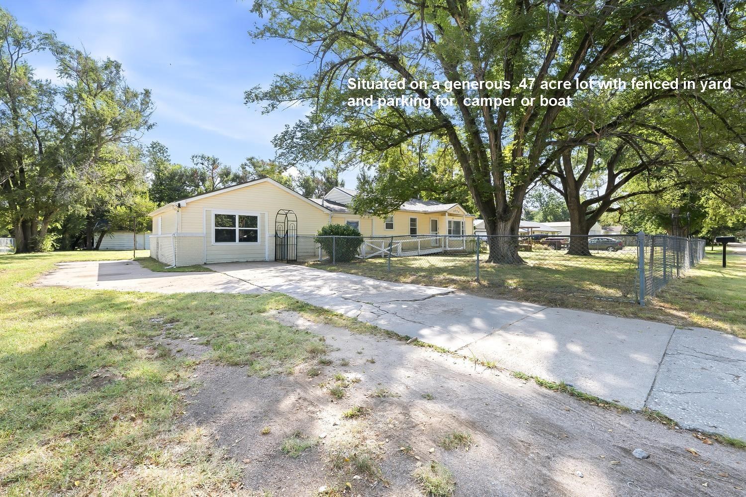 4204 S Bartlow Dr Property Photo 2