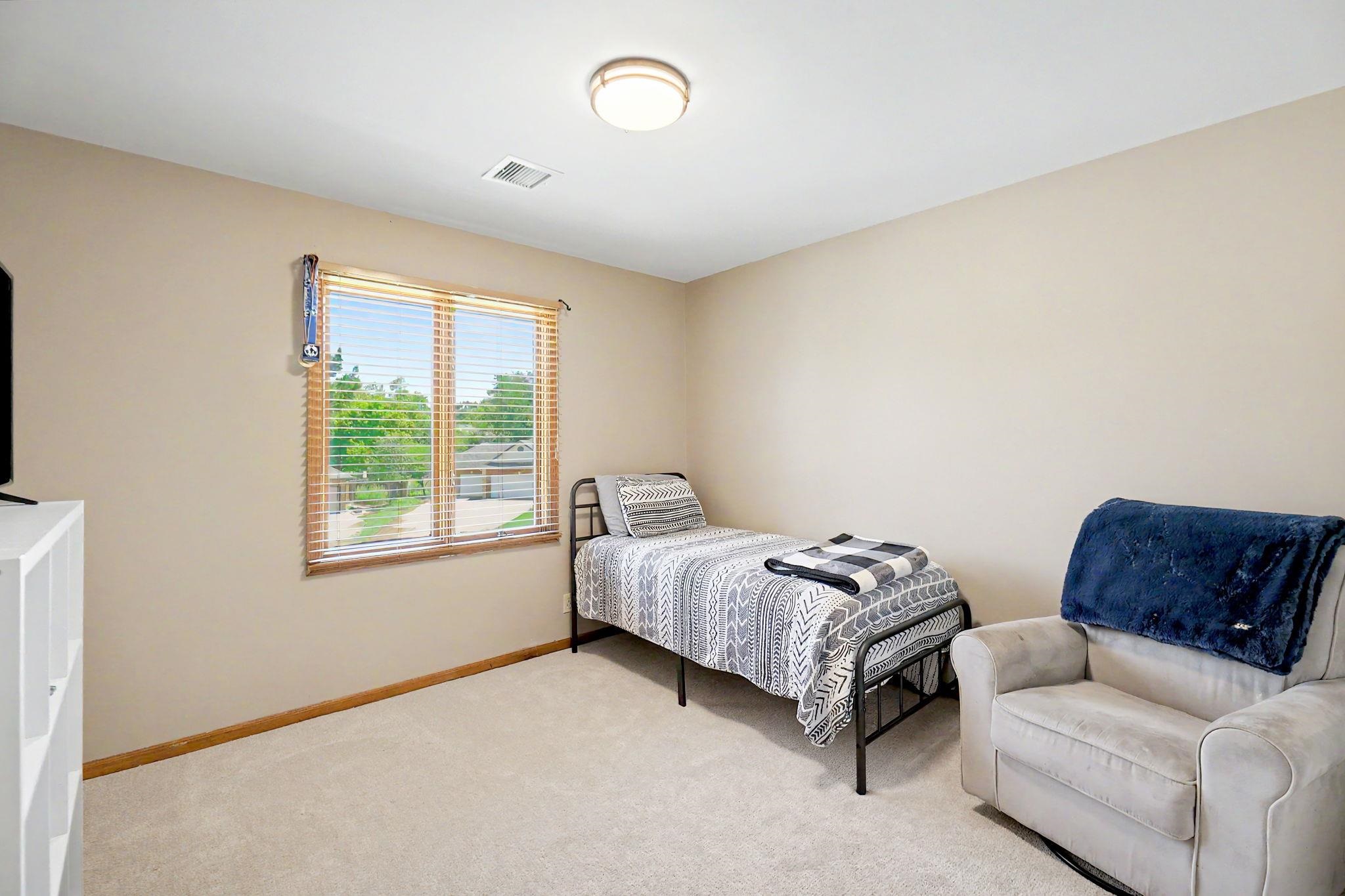 1256 N Hickory Creek Ct. Property Photo 24
