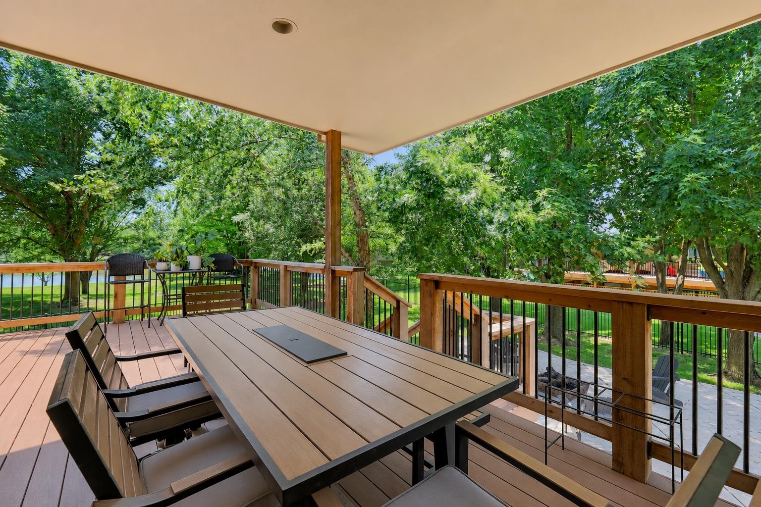 1256 N Hickory Creek Ct. Property Photo 30