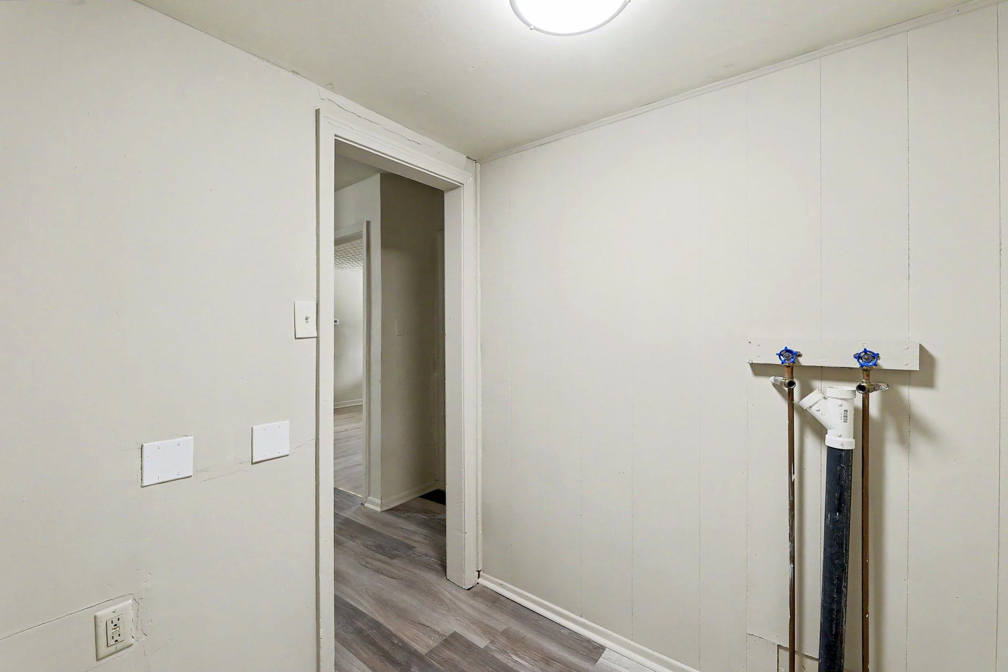 1616 E Funston Property Photo 17