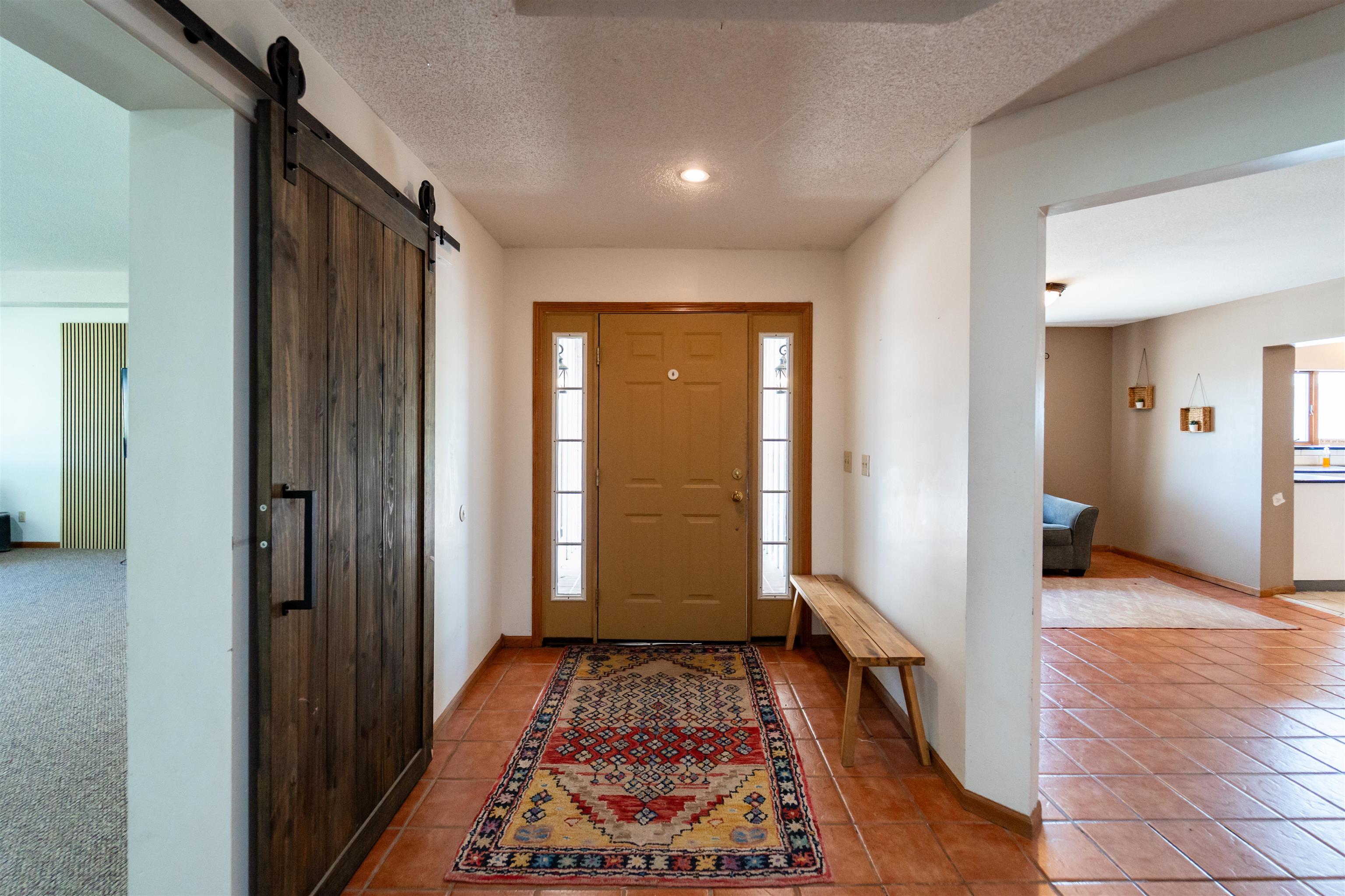 4819 S Hillside Property Photo 14