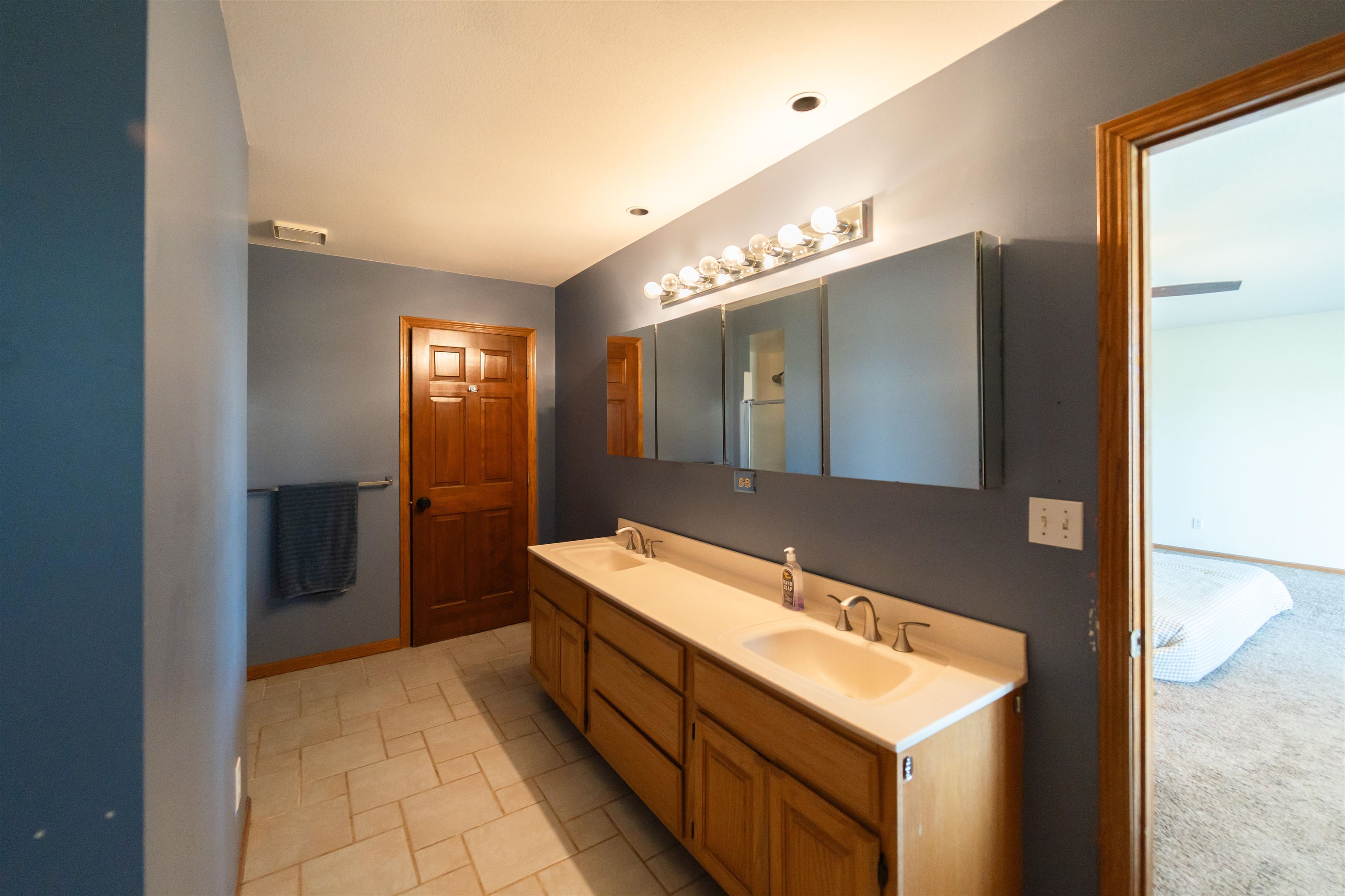 4819 S Hillside Property Photo 22