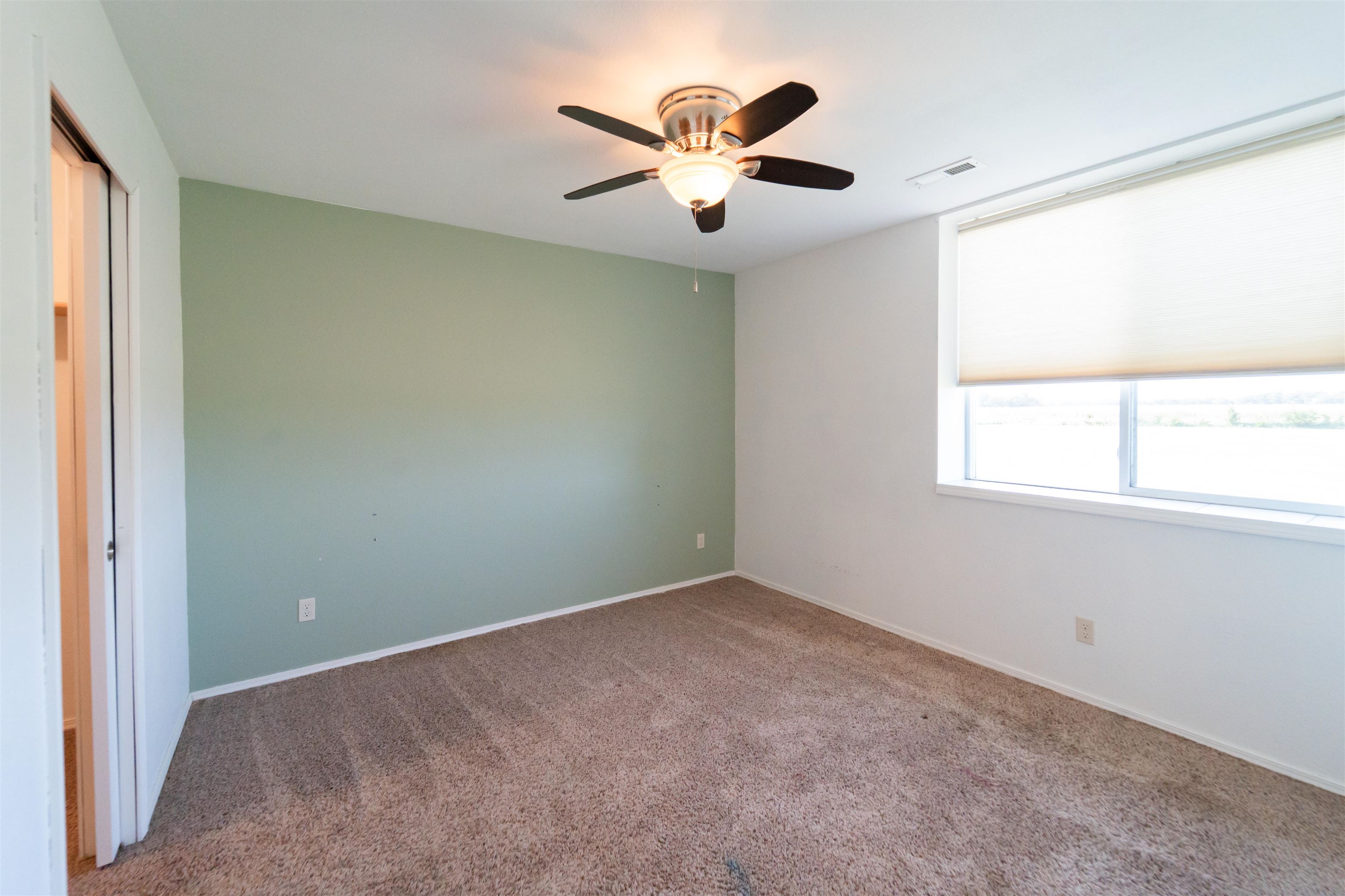 4819 S Hillside Property Photo 25