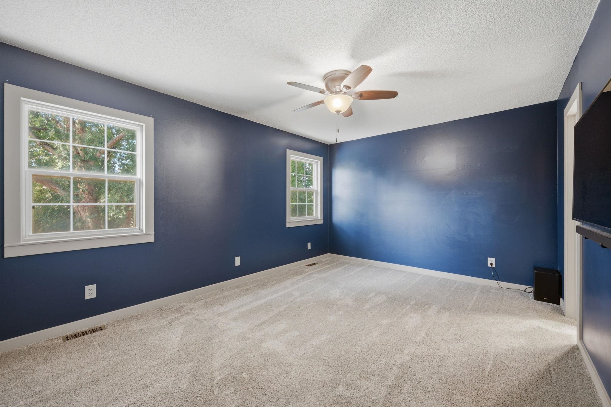 5737 W Georgia Property Photo 19