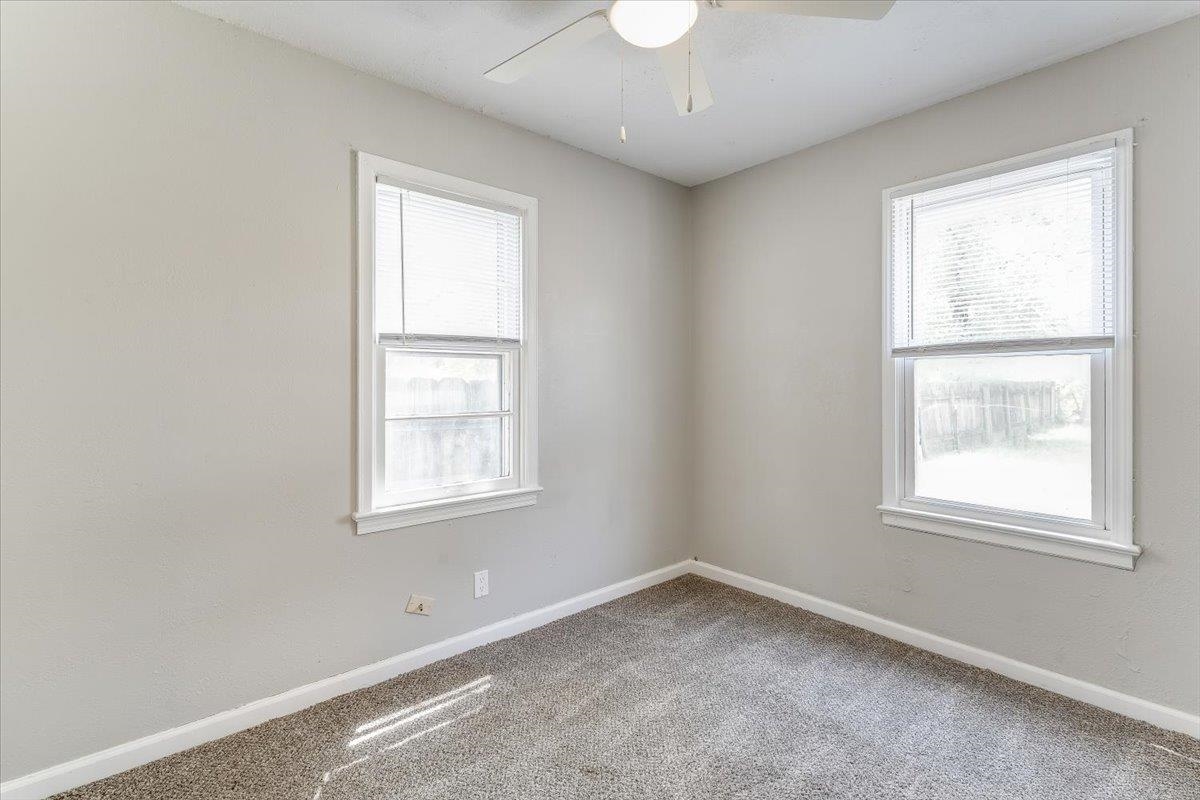 2027 S Gold St Property Photo 20