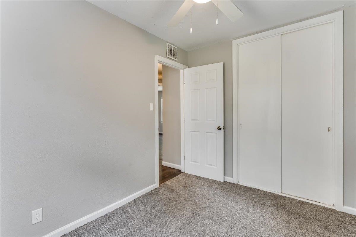 2027 S Gold St Property Photo 21