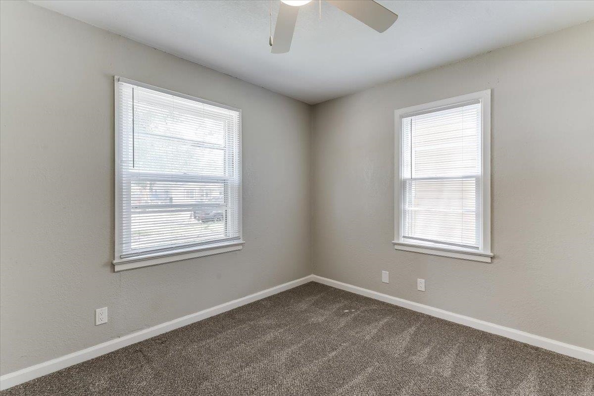 2027 S Gold St Property Photo 23