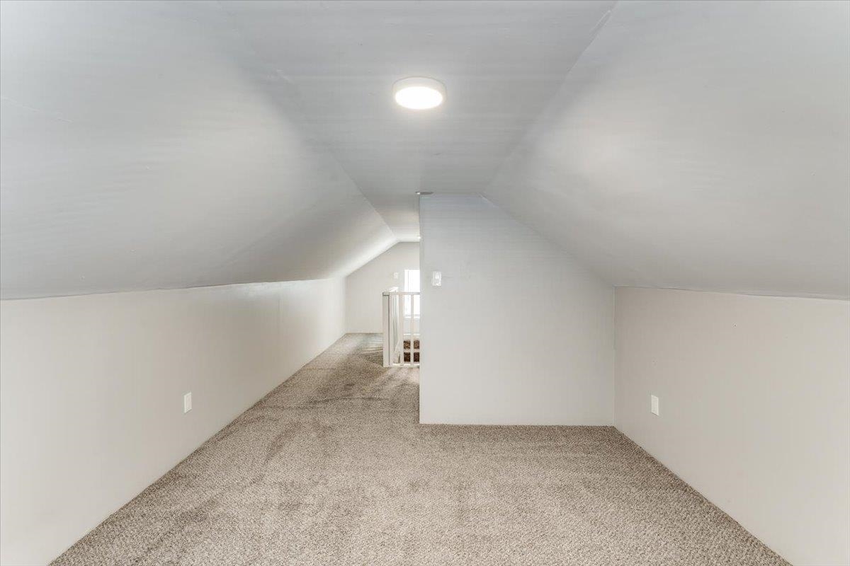 2027 S Gold St Property Photo 29