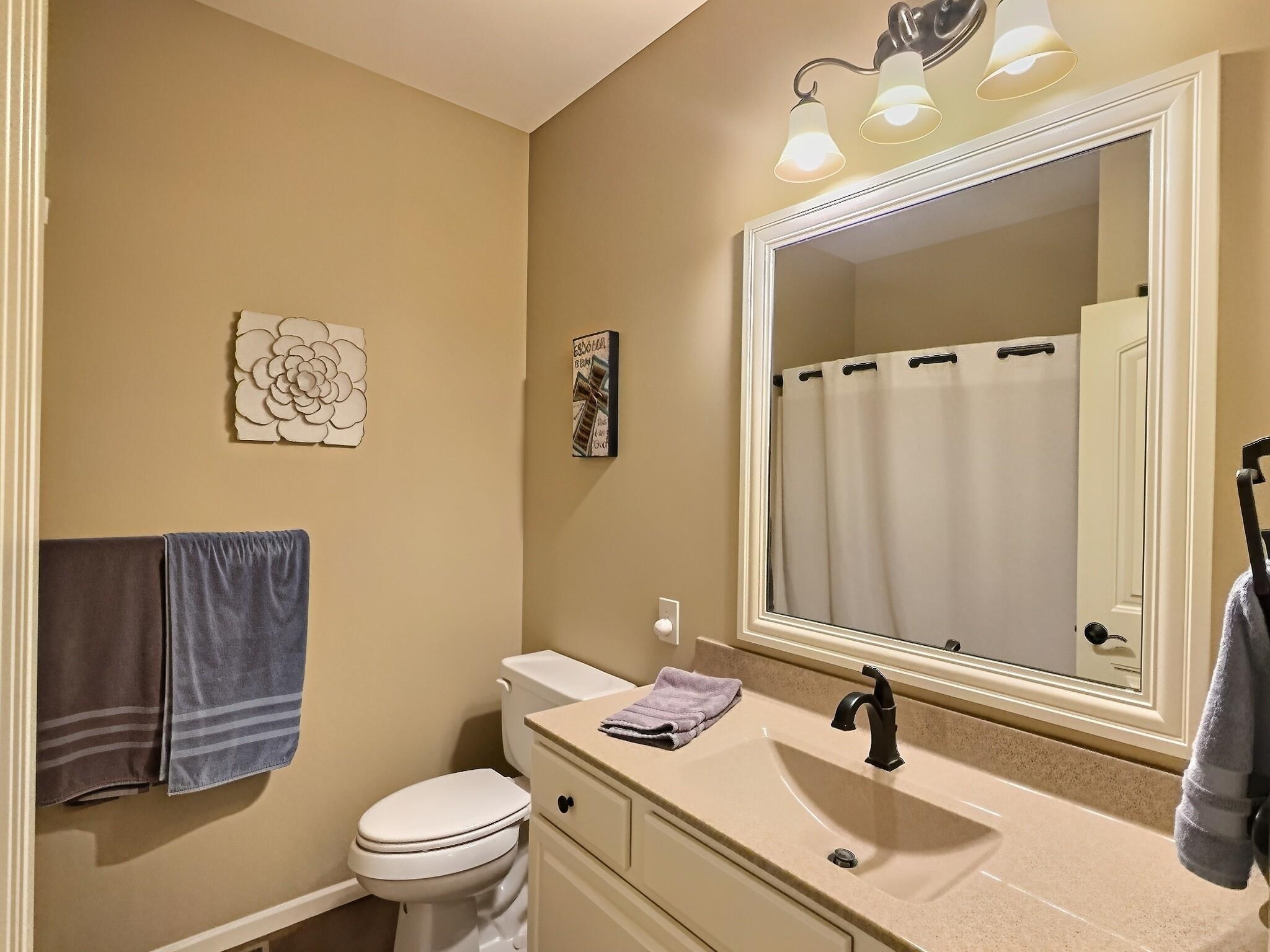 1723 Casey Property Photo 17