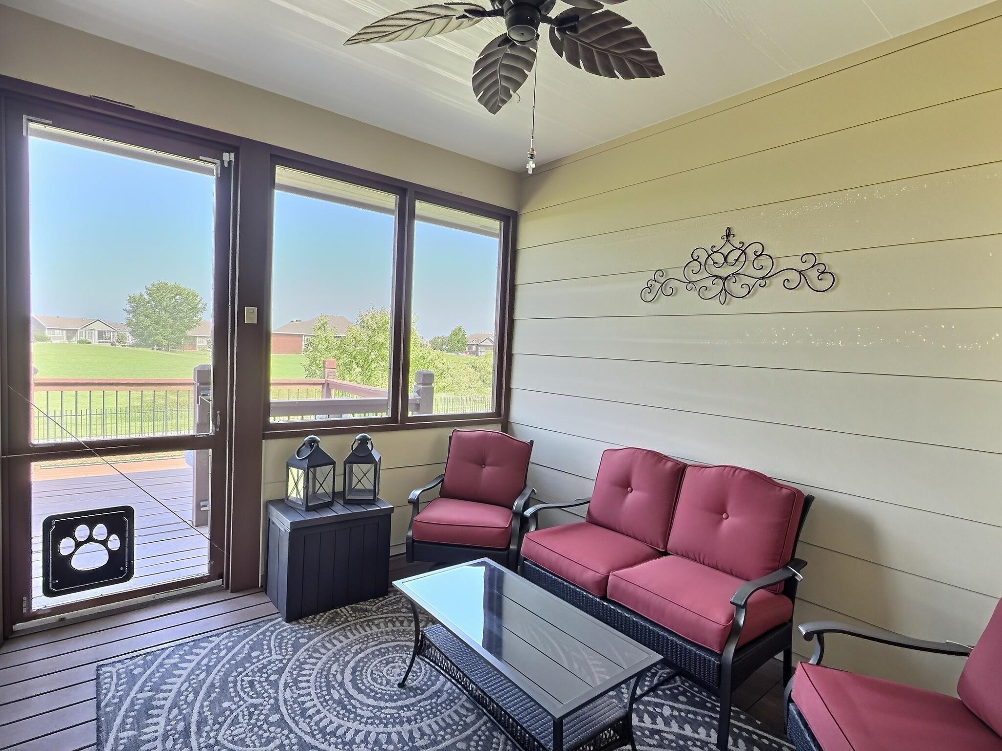 1723 Casey Property Photo 19