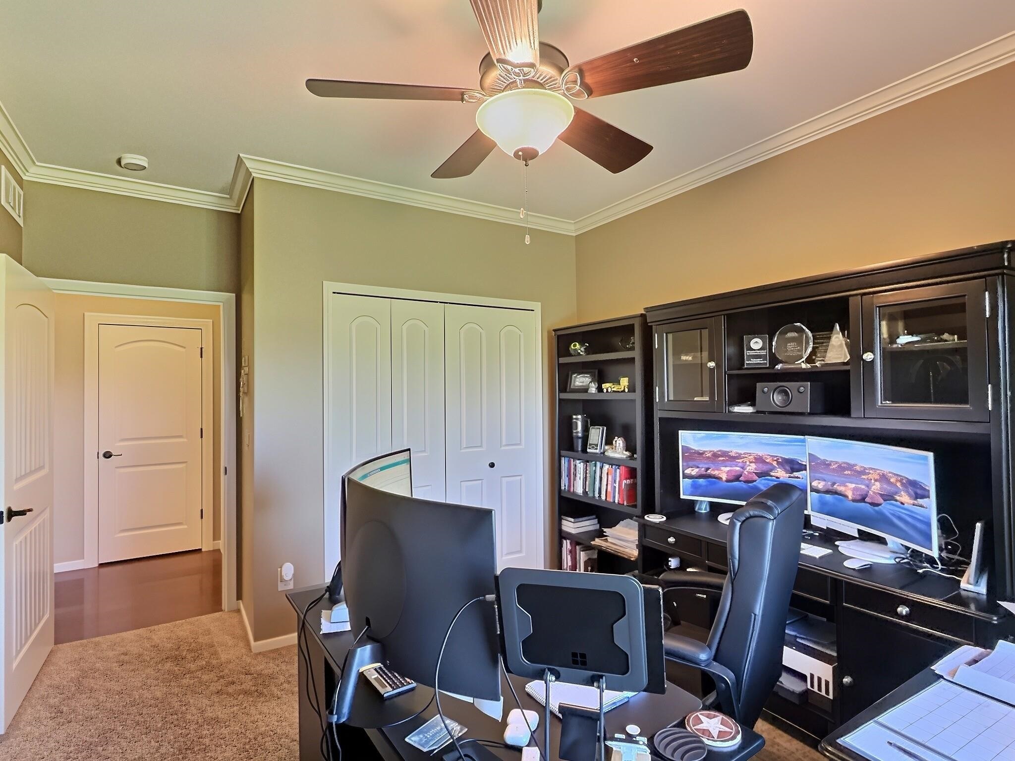 1723 Casey Property Photo 21