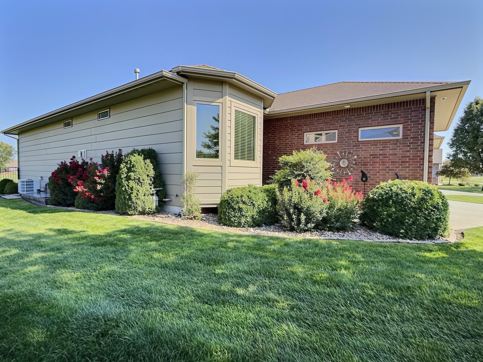1723 Casey Property Photo 35