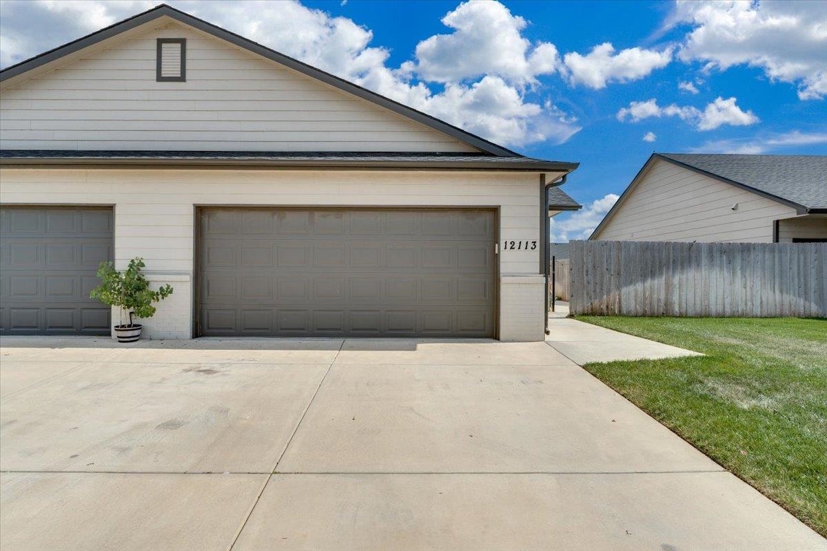 12113 W Fontana Property Photo 3