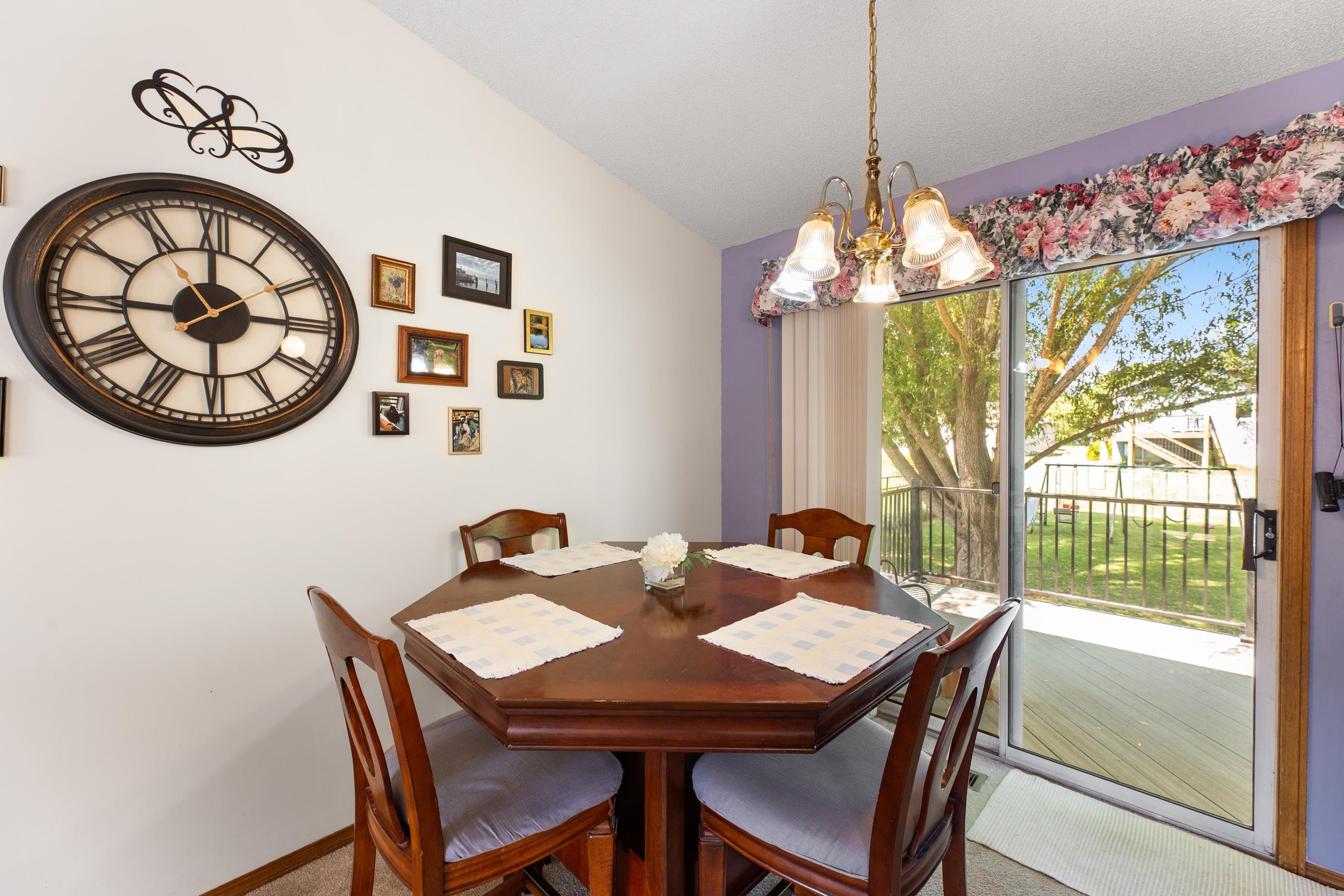 2509 N Beacon Hill St. Property Photo 17