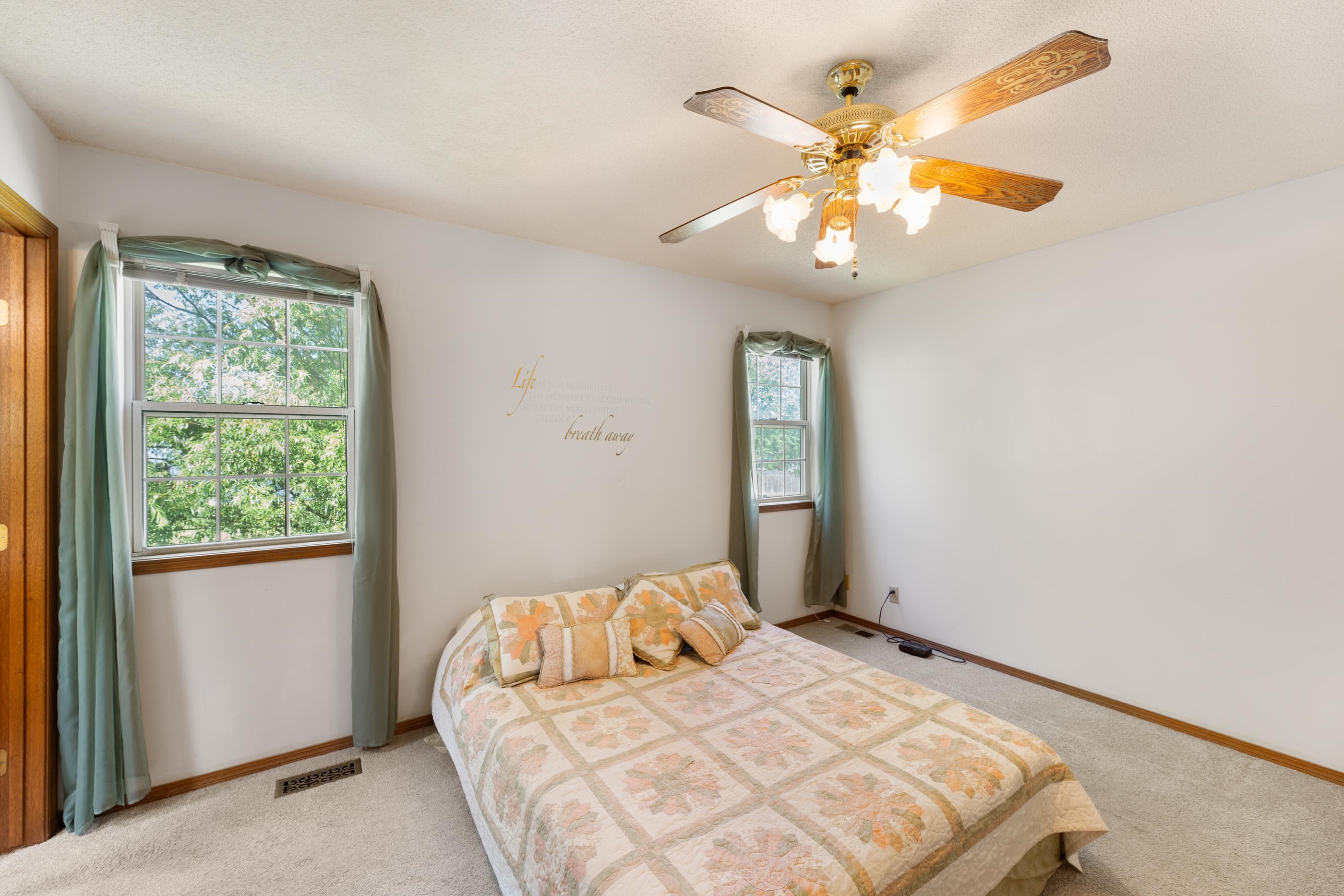 2509 N Beacon Hill St. Property Photo 26