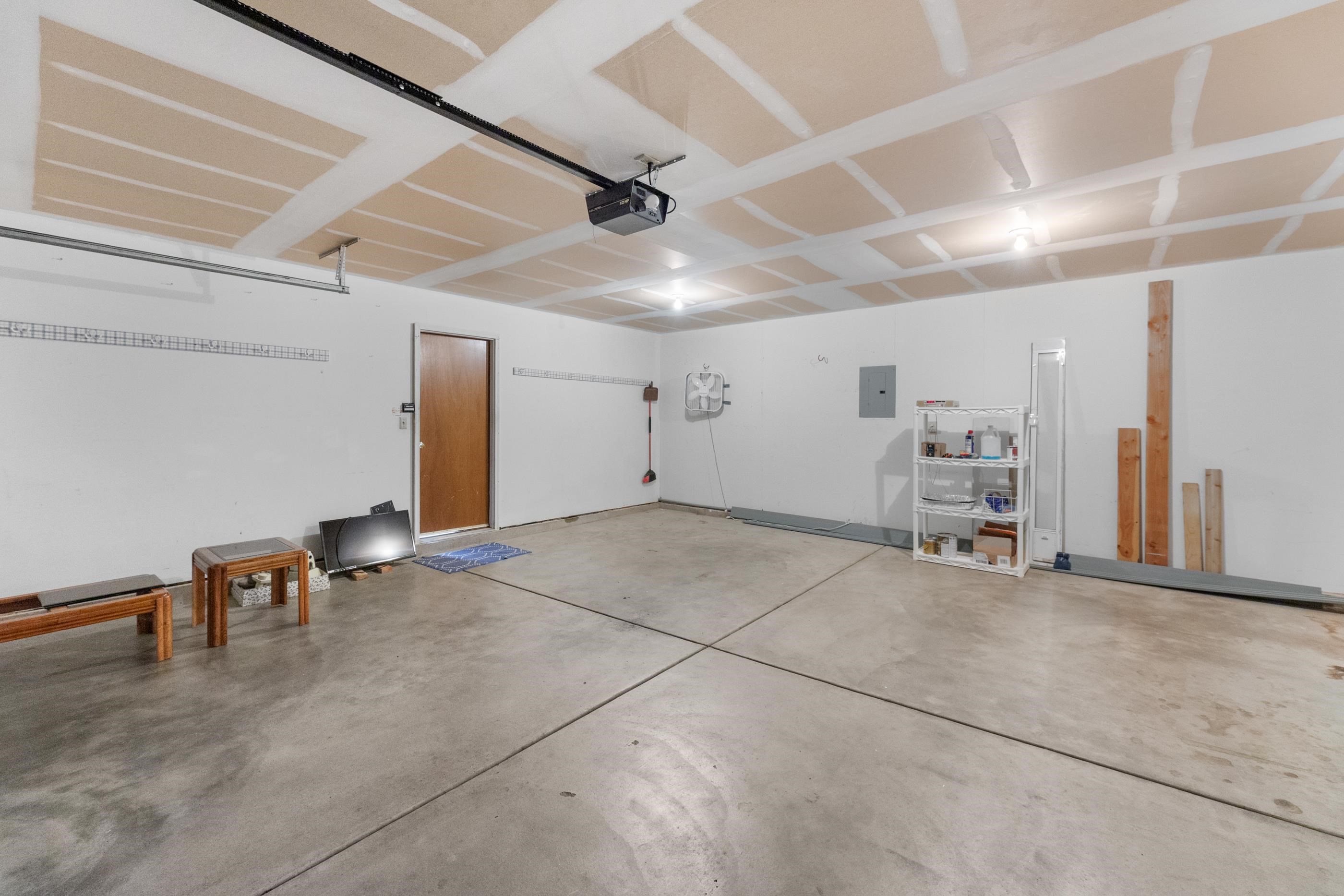 2509 N Beacon Hill St. Property Photo 35