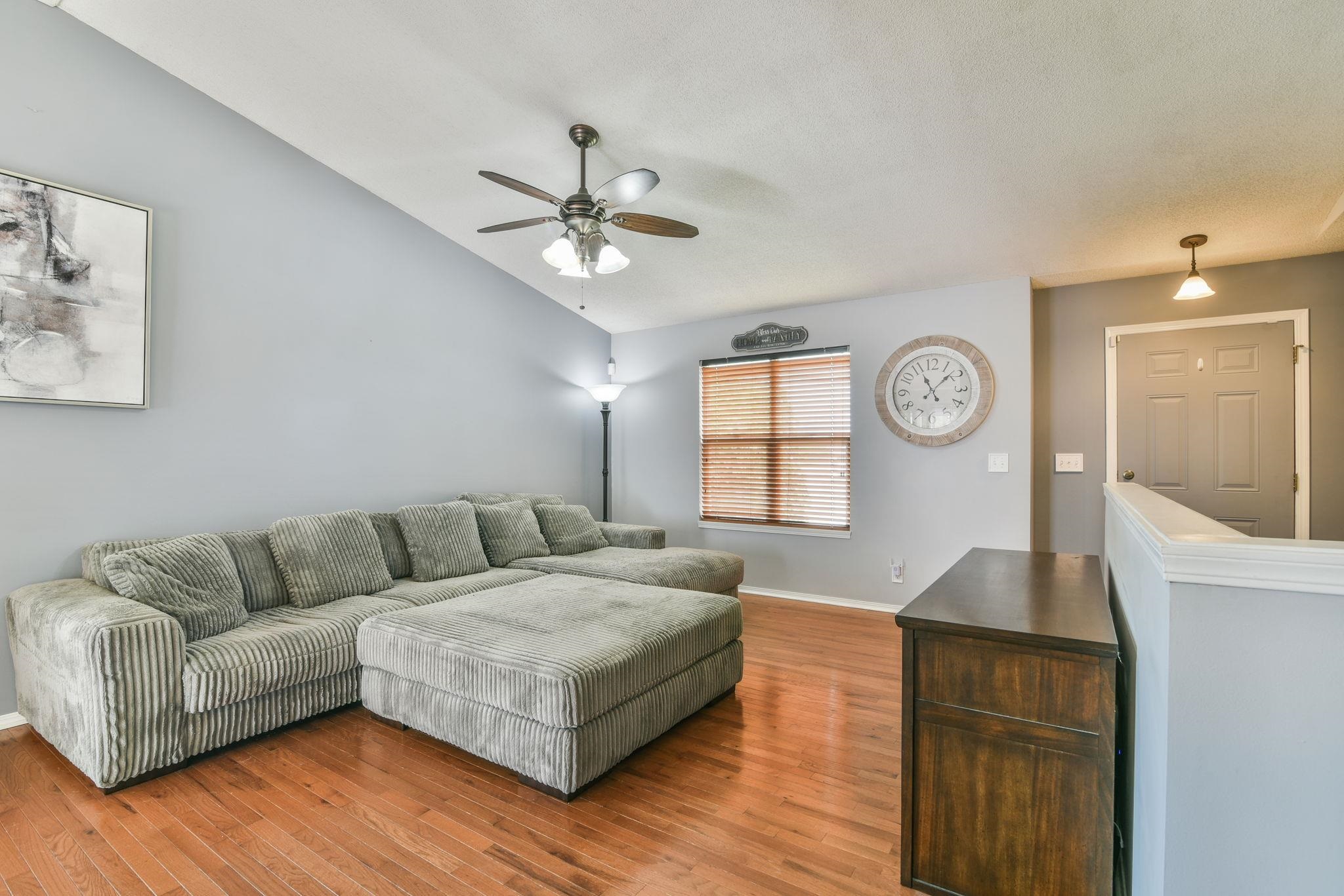 1601 N Cleary Lane Property Photo 4