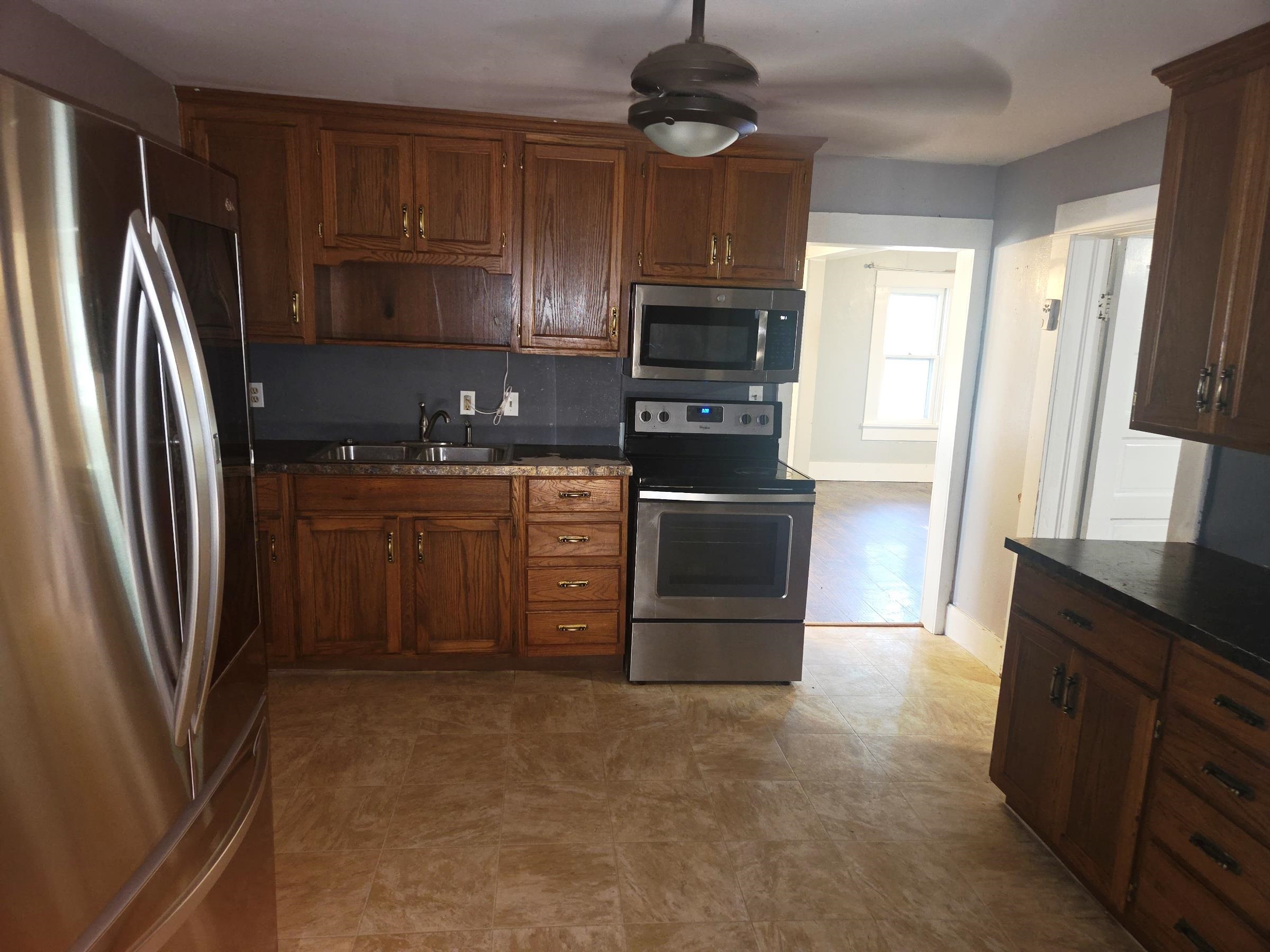 114 W Durst St Property Photo 6
