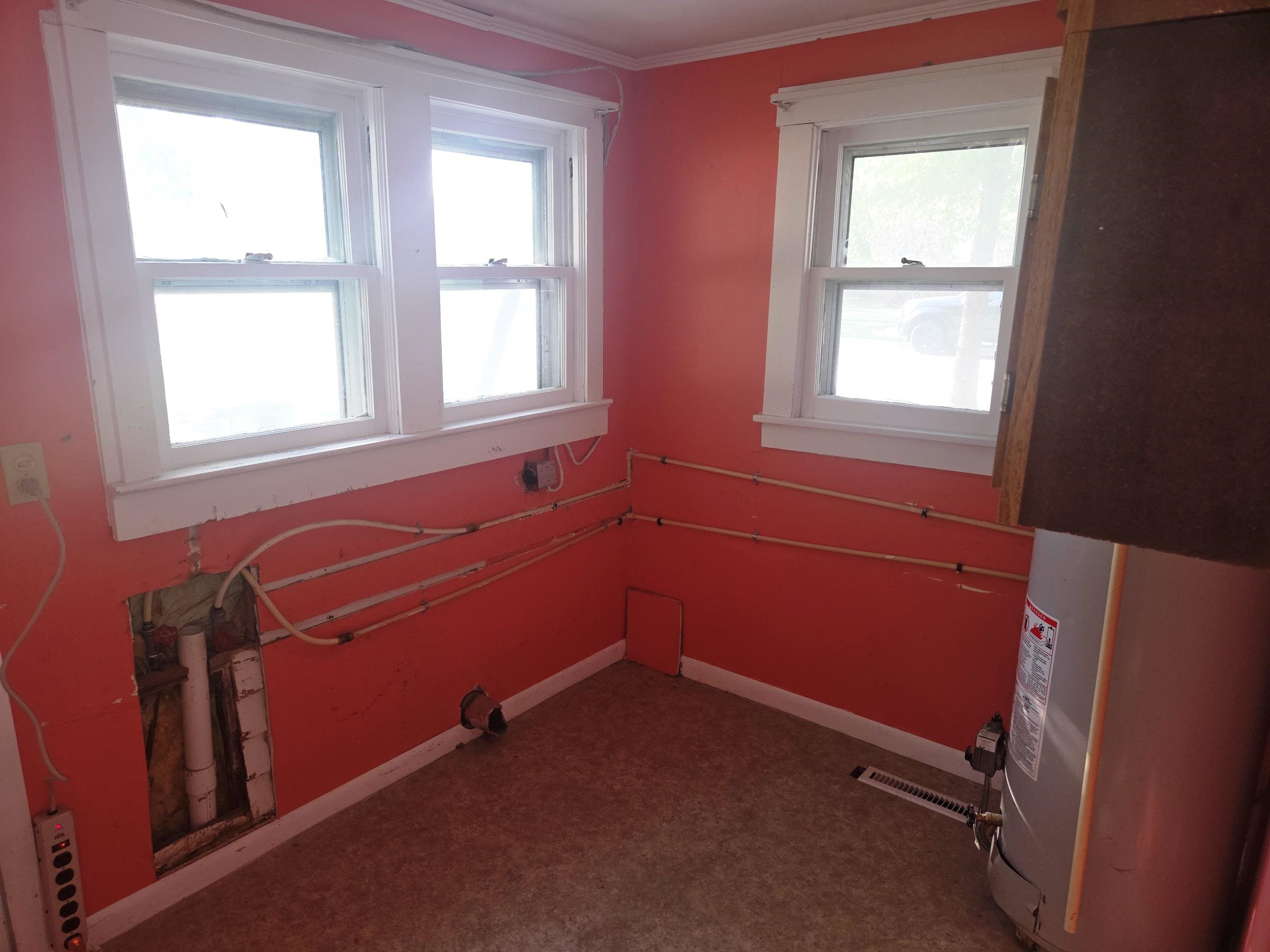 114 W Durst St Property Photo 12