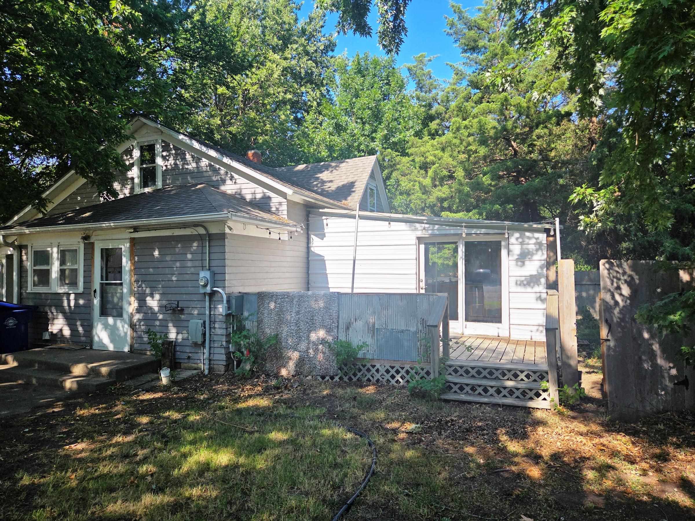 114 W Durst St Property Photo 19
