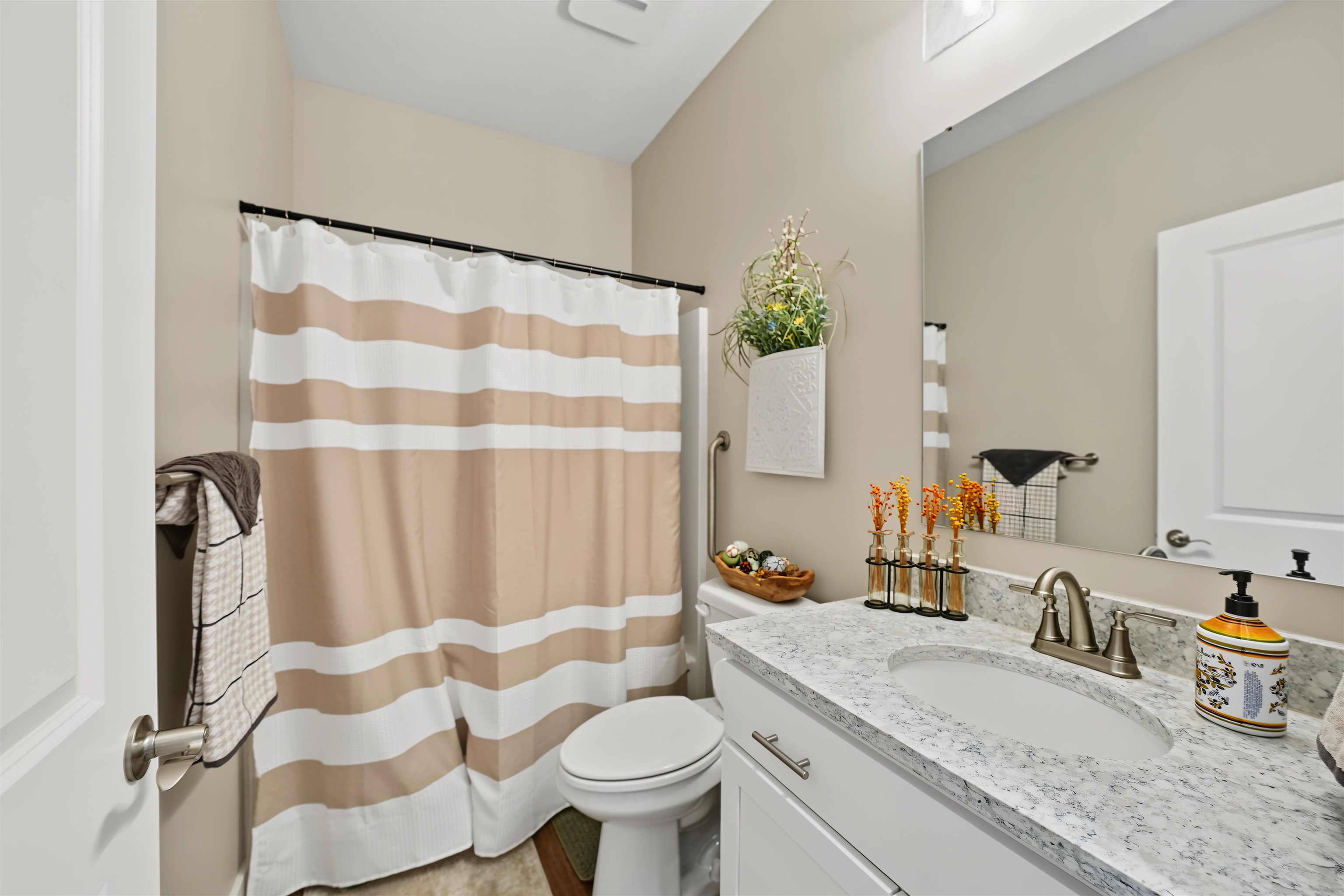 1007 Lingonberry Ln. Property Photo 19