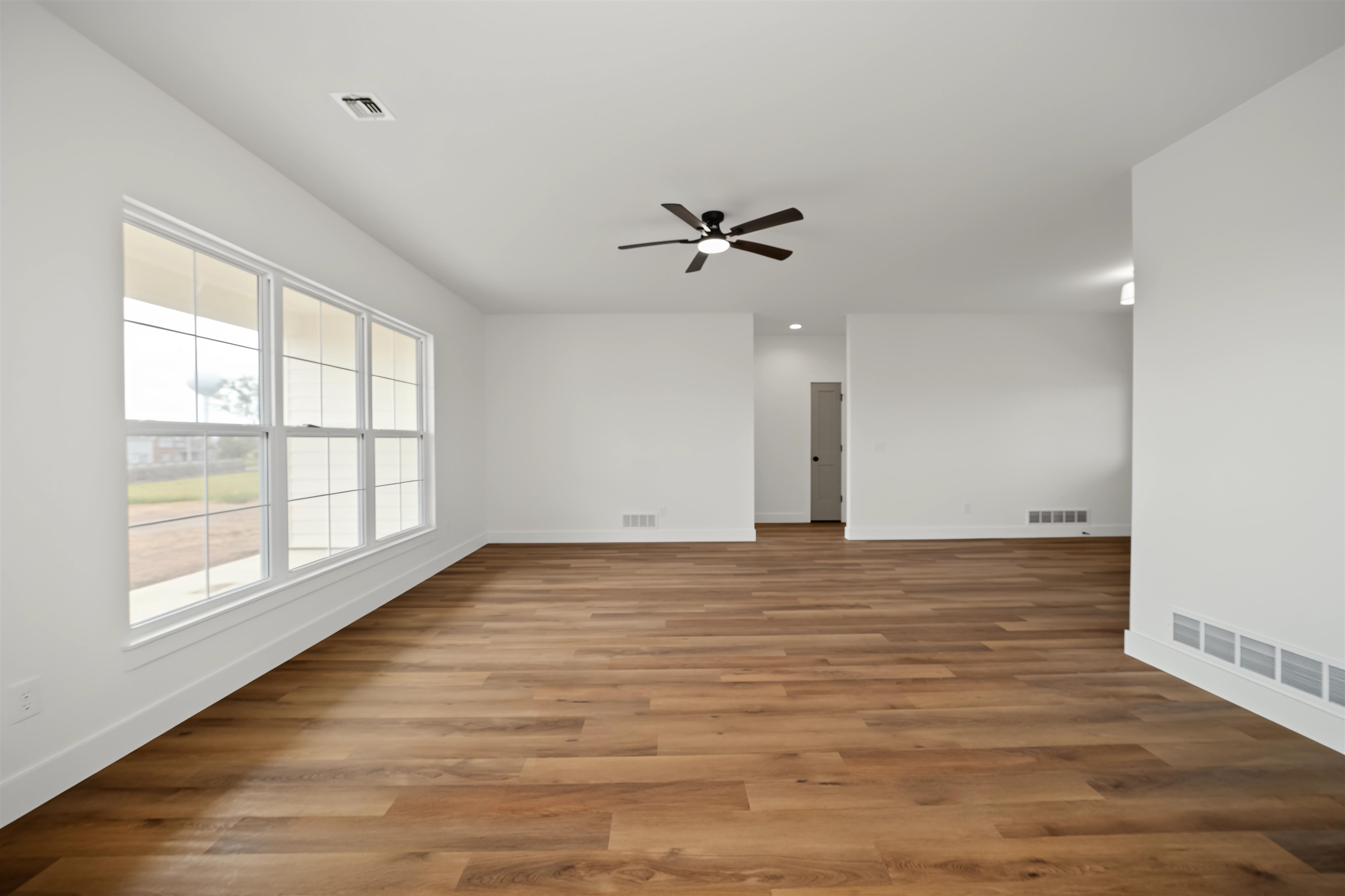 1537 Cedar Point Place Property Photo 12
