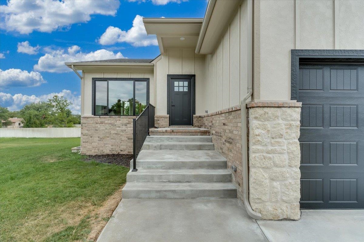 12025 W Cornelison Ct Property Photo 5