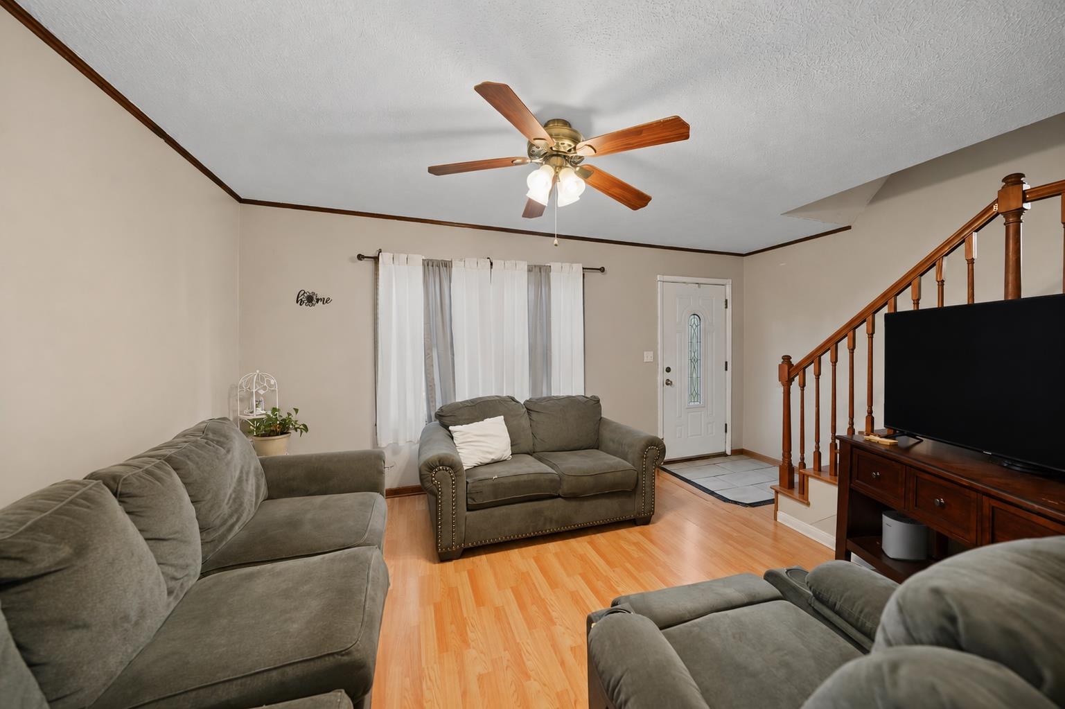 716 Washington St Property Photo 5