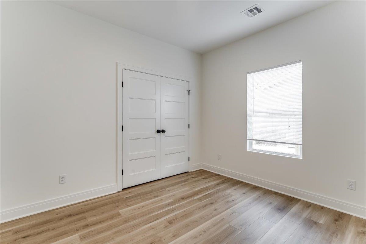 5417 W Rolly Property Photo 14