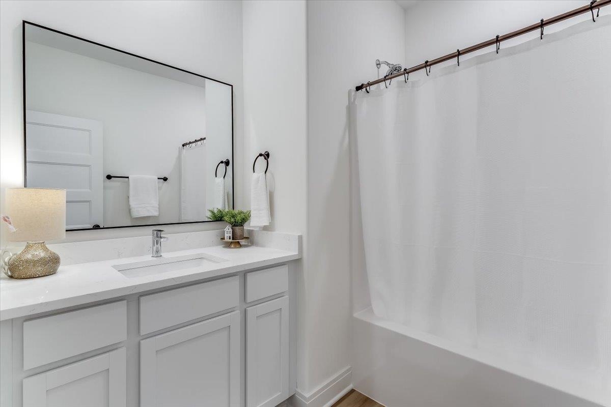 5417 W Rolly Property Photo 15