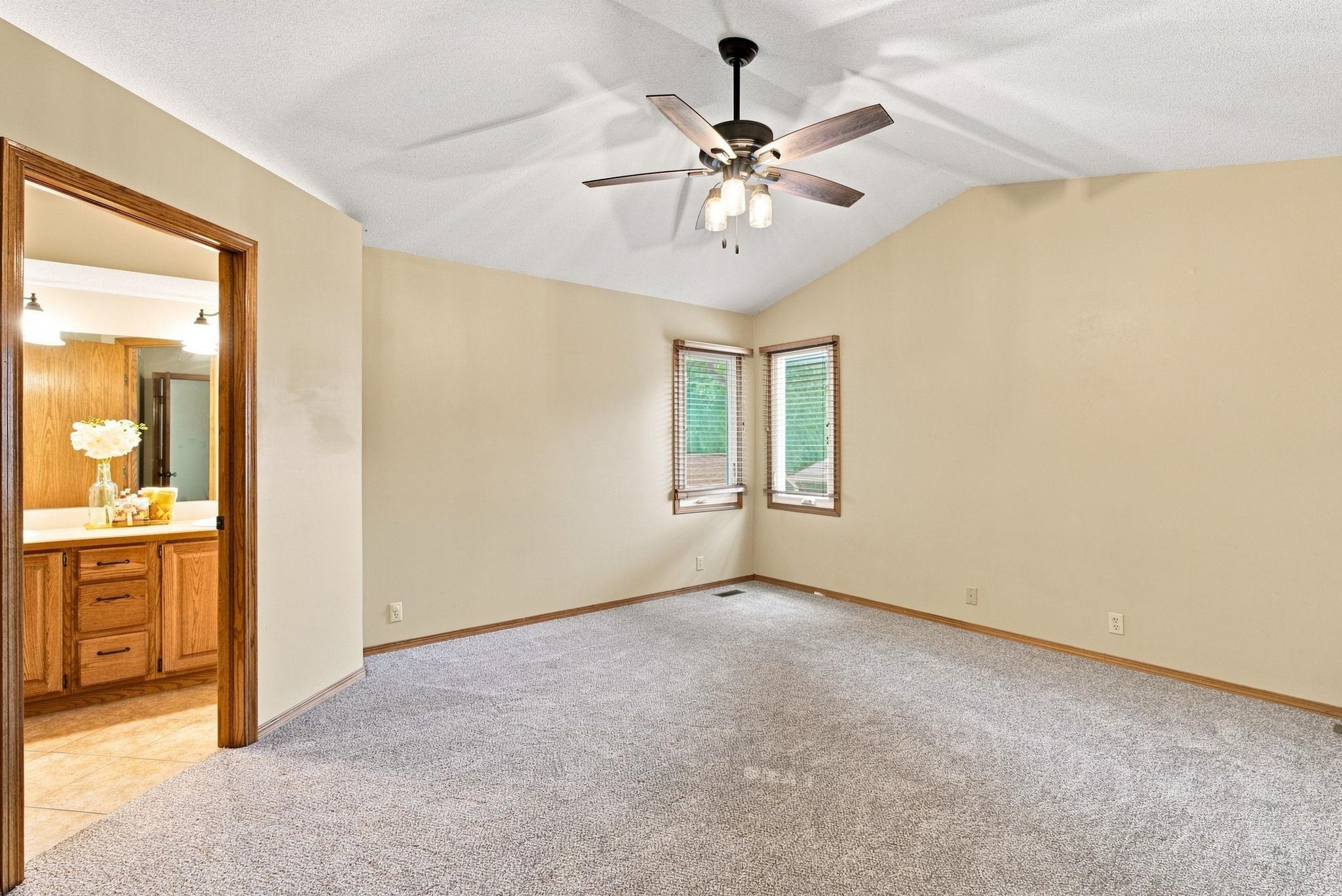 124 N Mars St Property Photo 10