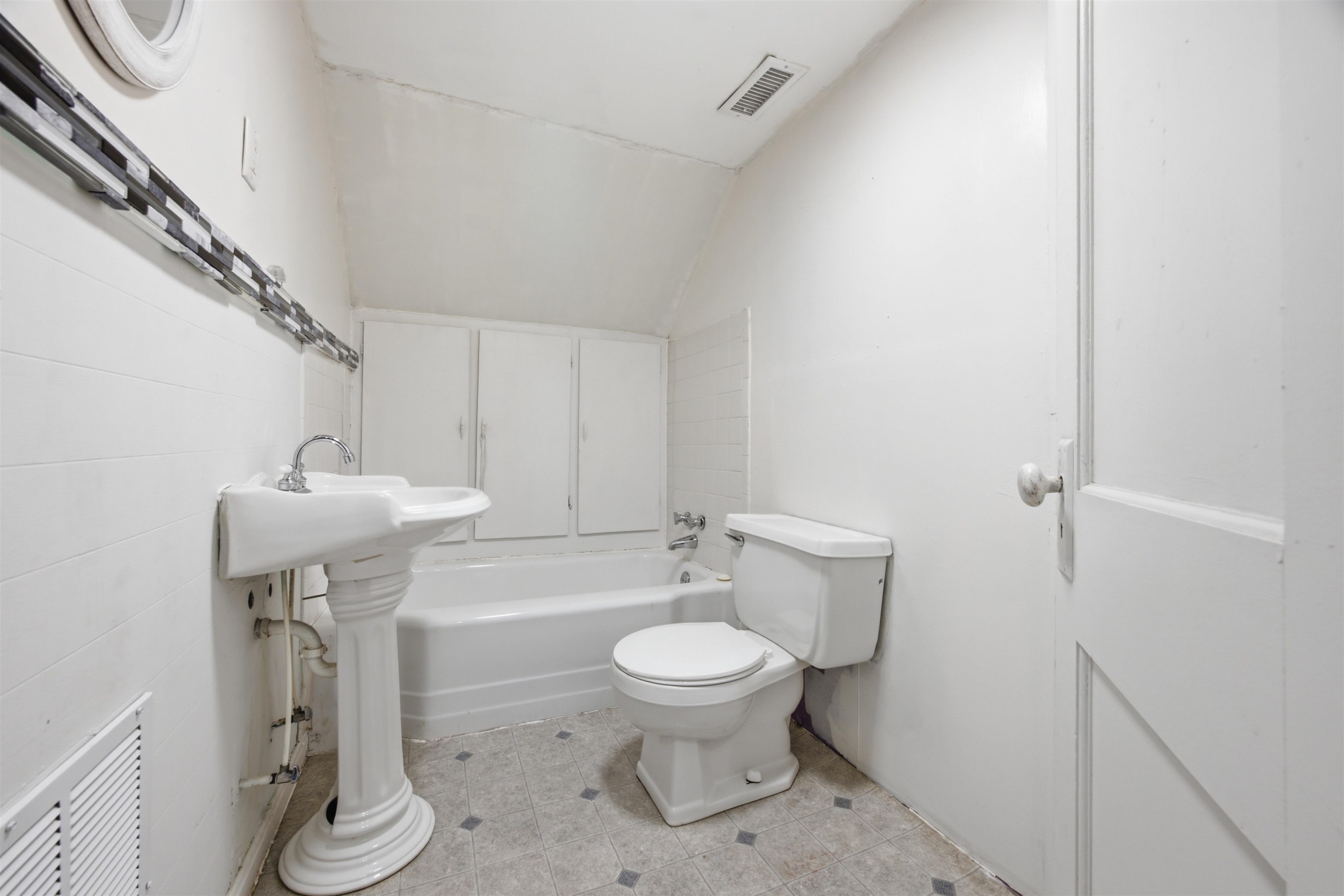 412 N Olive Property Photo 21