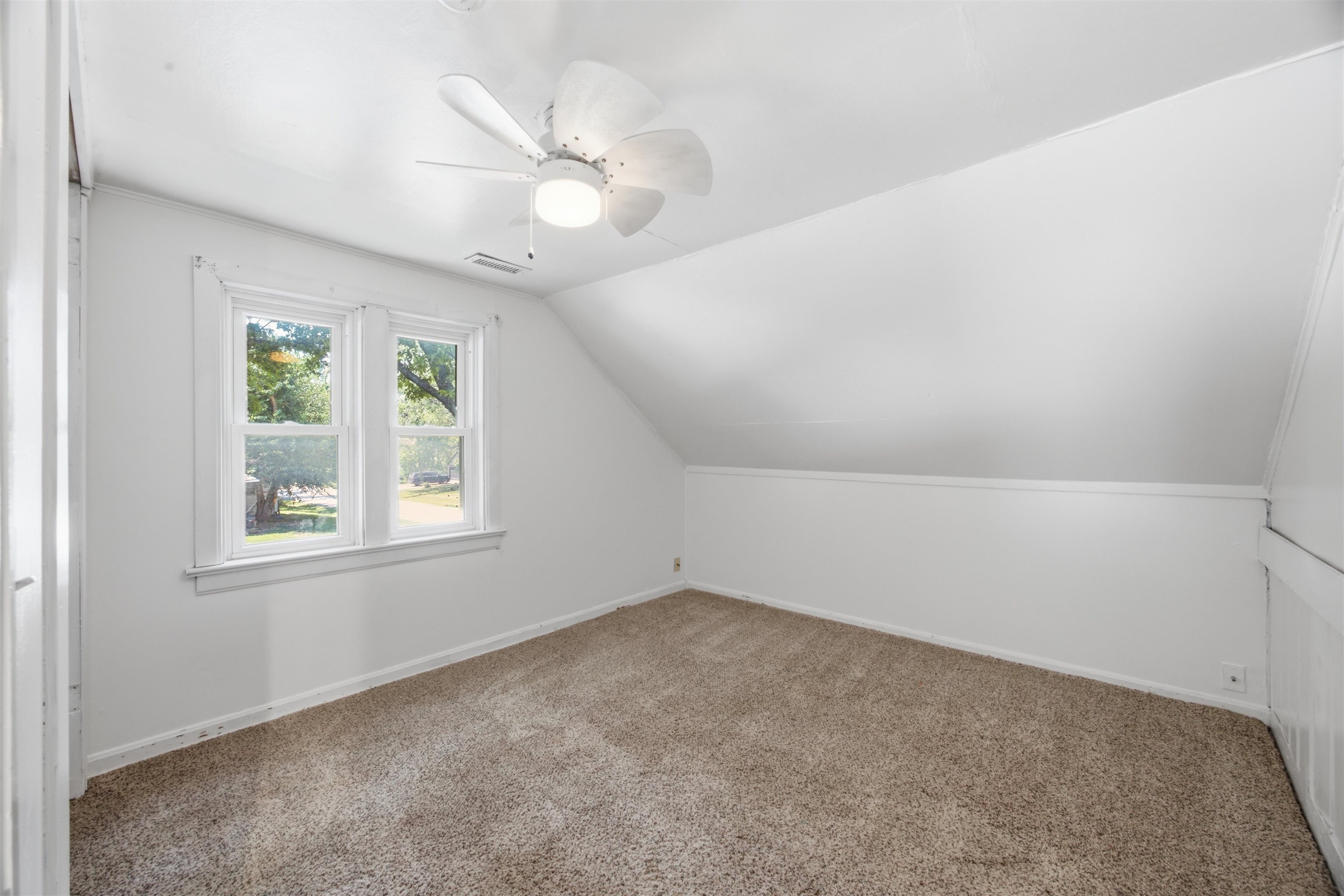 412 N Olive Property Photo 22