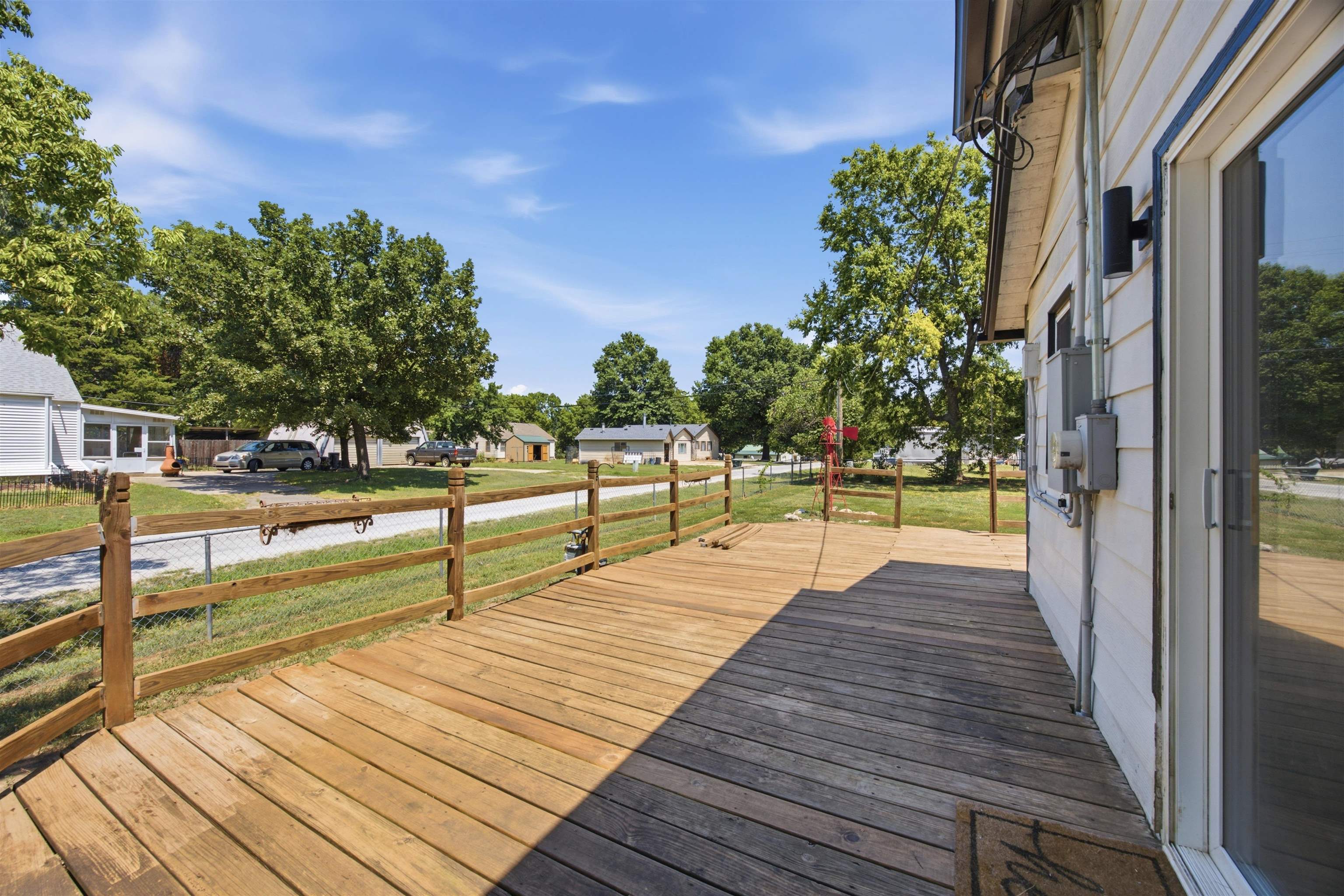 412 N Olive Property Photo 28