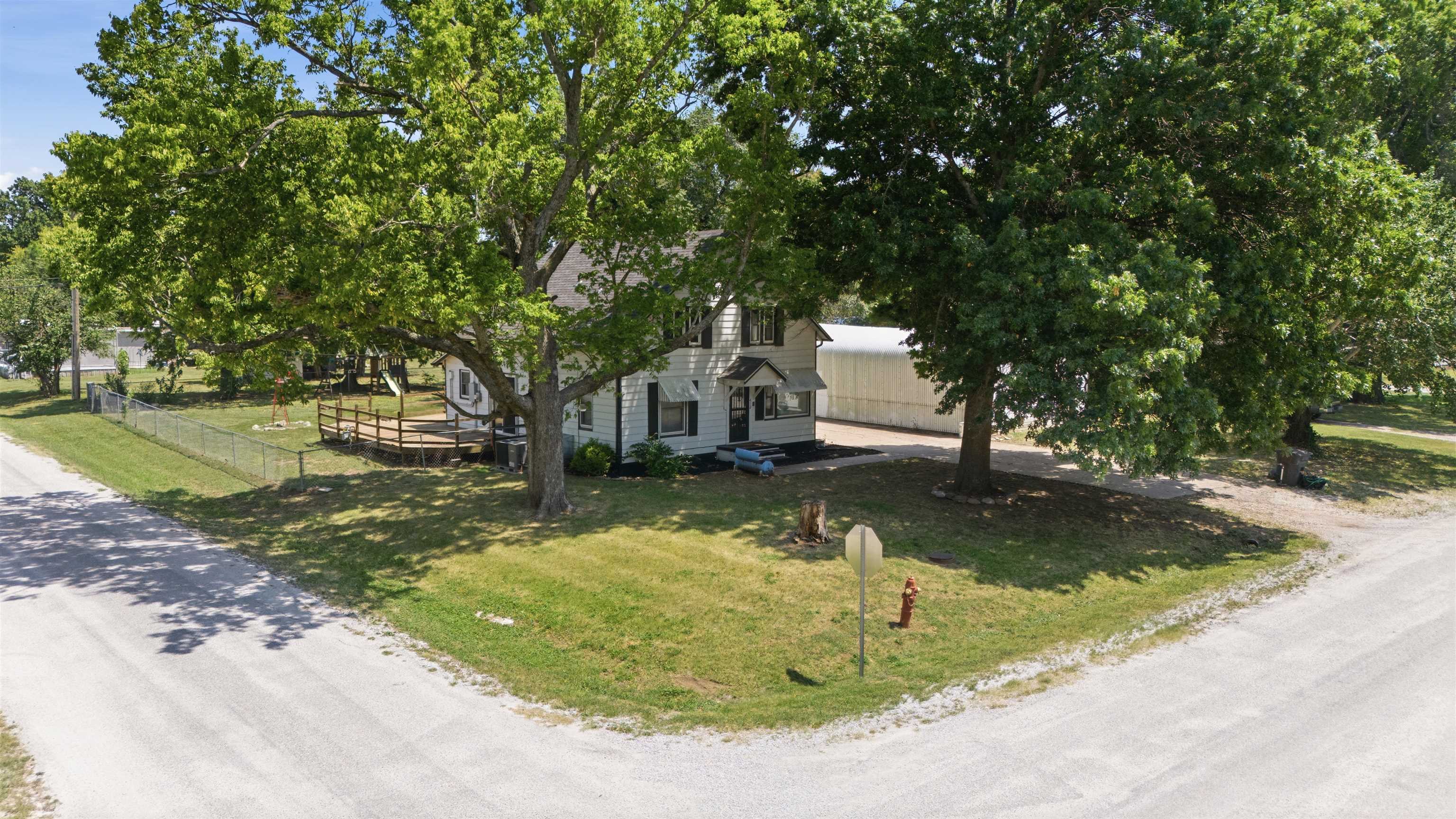 412 N Olive Property Photo 35