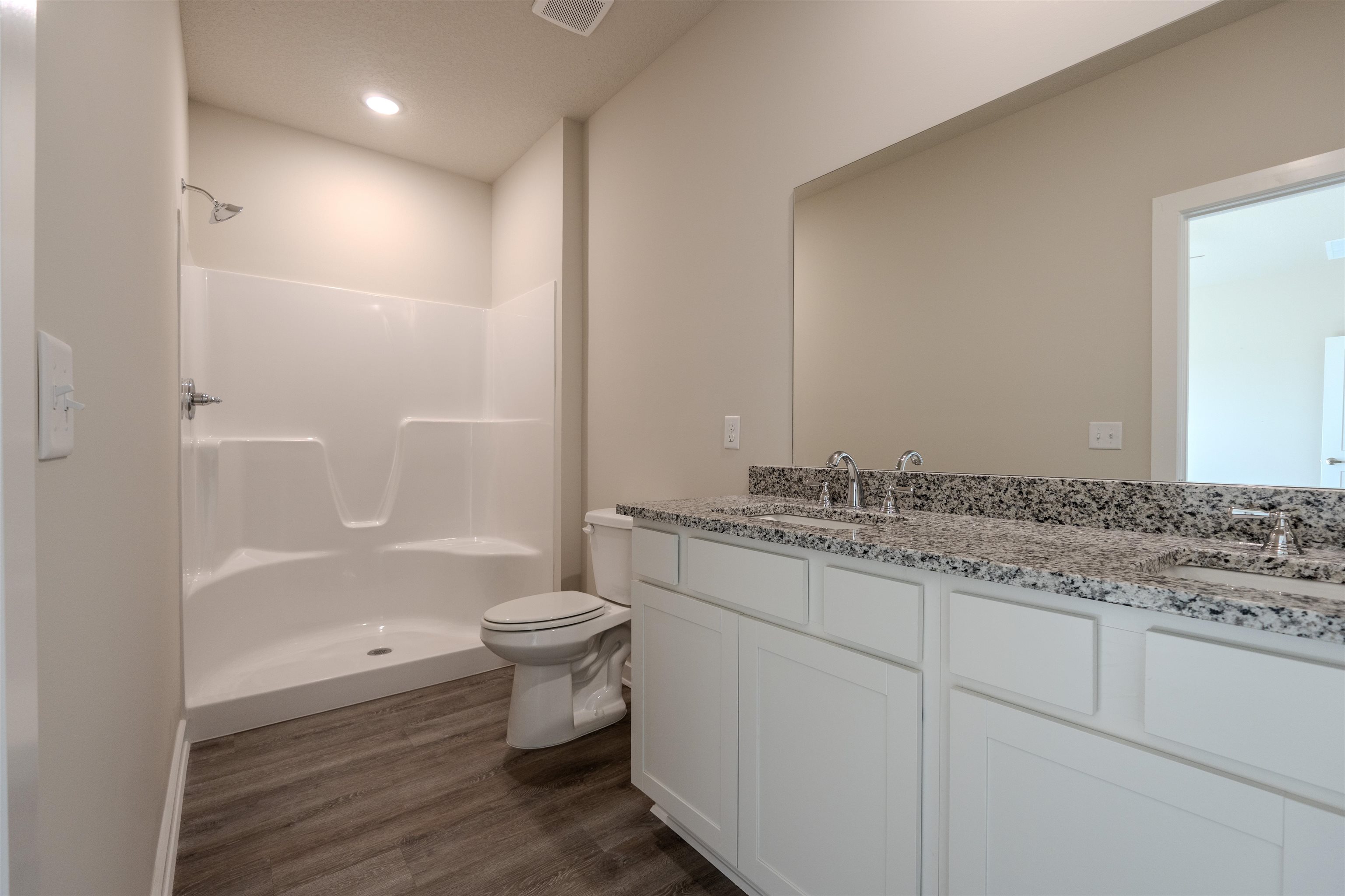 2222 S Vintage Dr Property Photo 14
