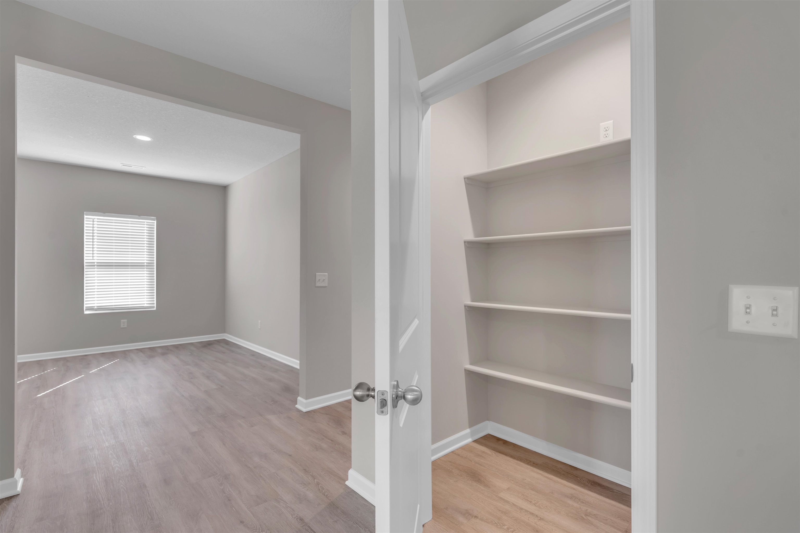2221 S Monticello Pl Property Photo 15