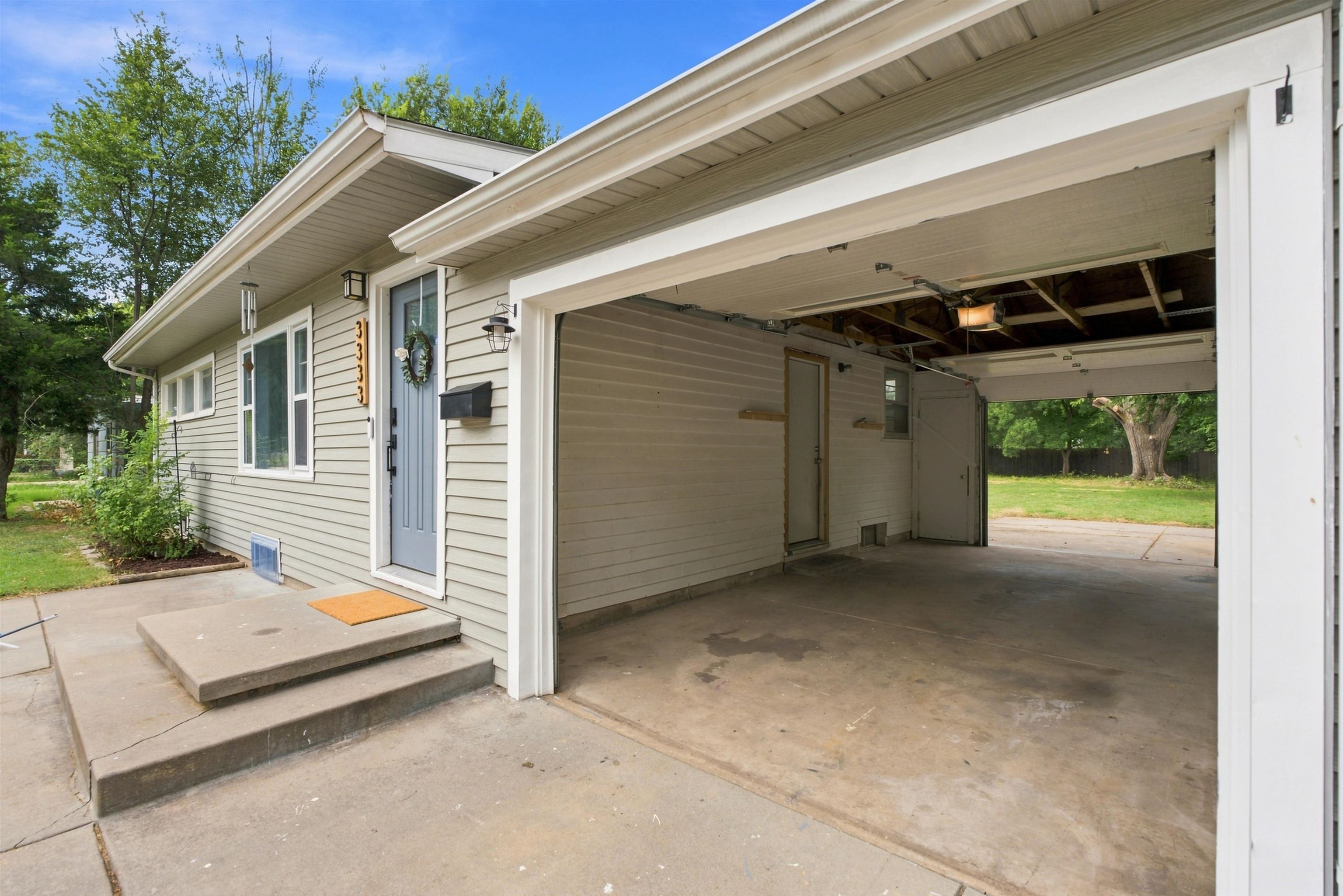 3333 S Waco Avenue Property Photo 27