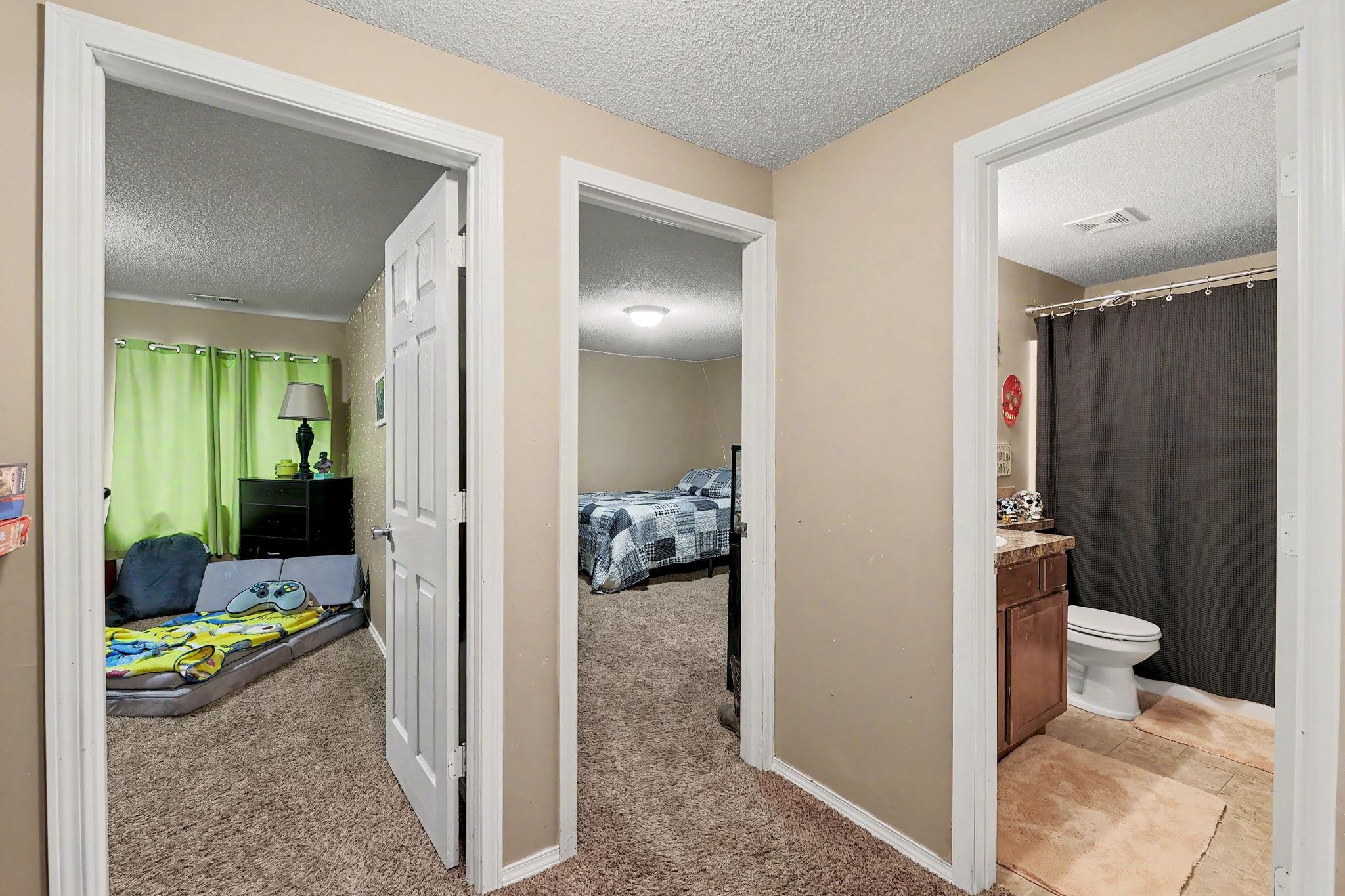 4422 S Chase Property Photo 24