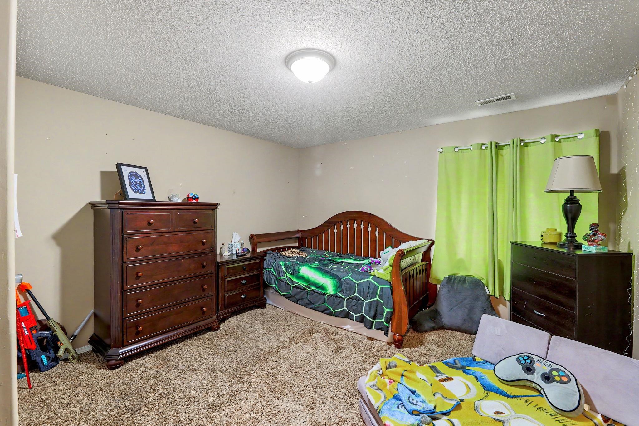 4422 S Chase Property Photo 27