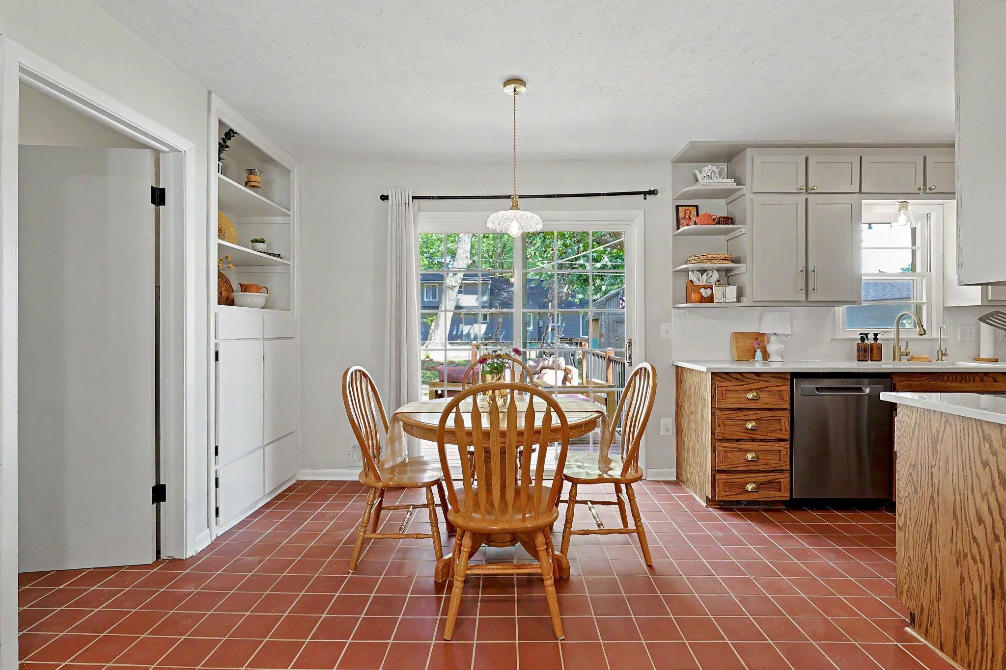 2040 N Kessler Property Photo 5