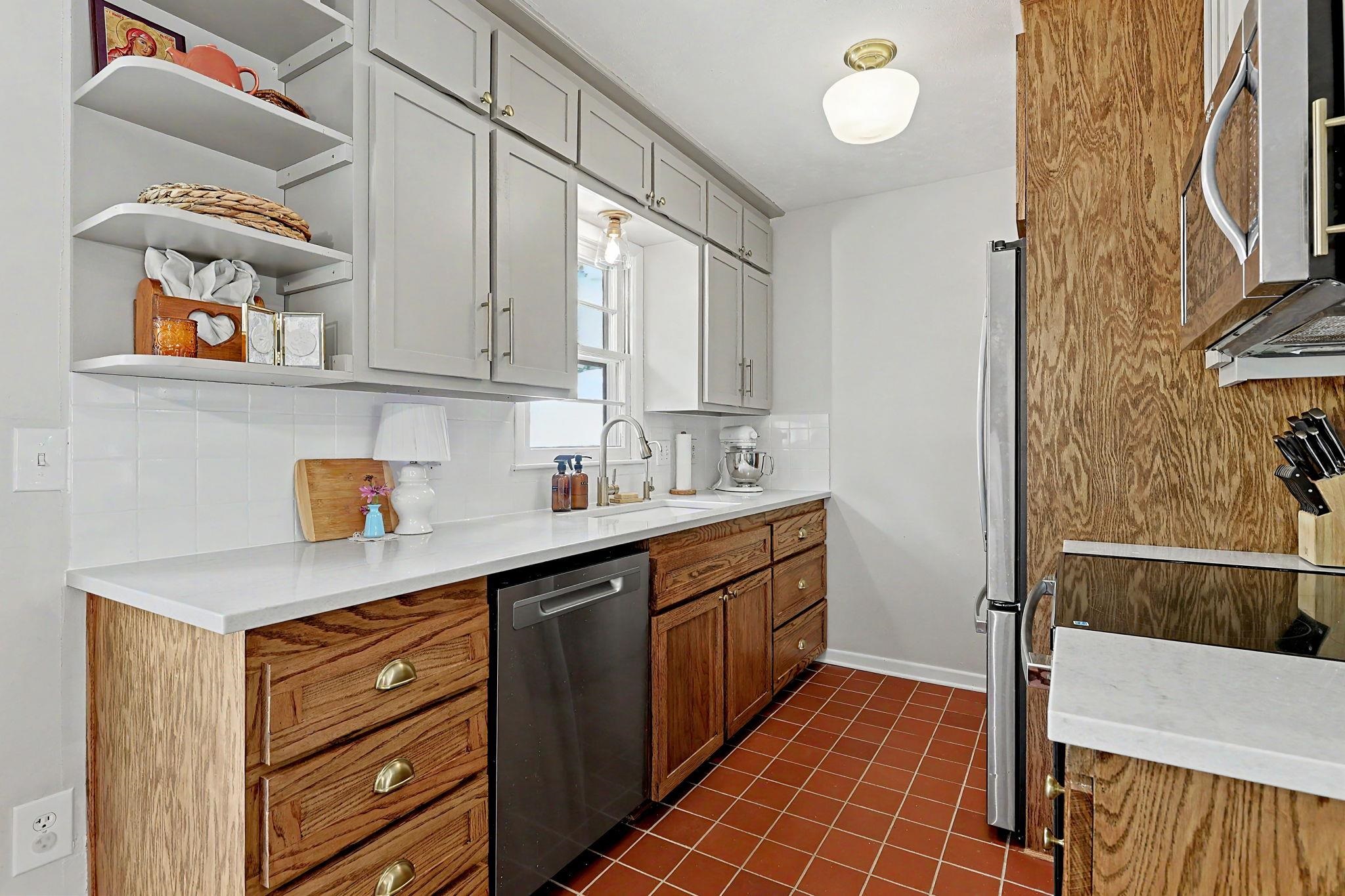 2040 N Kessler Property Photo 6
