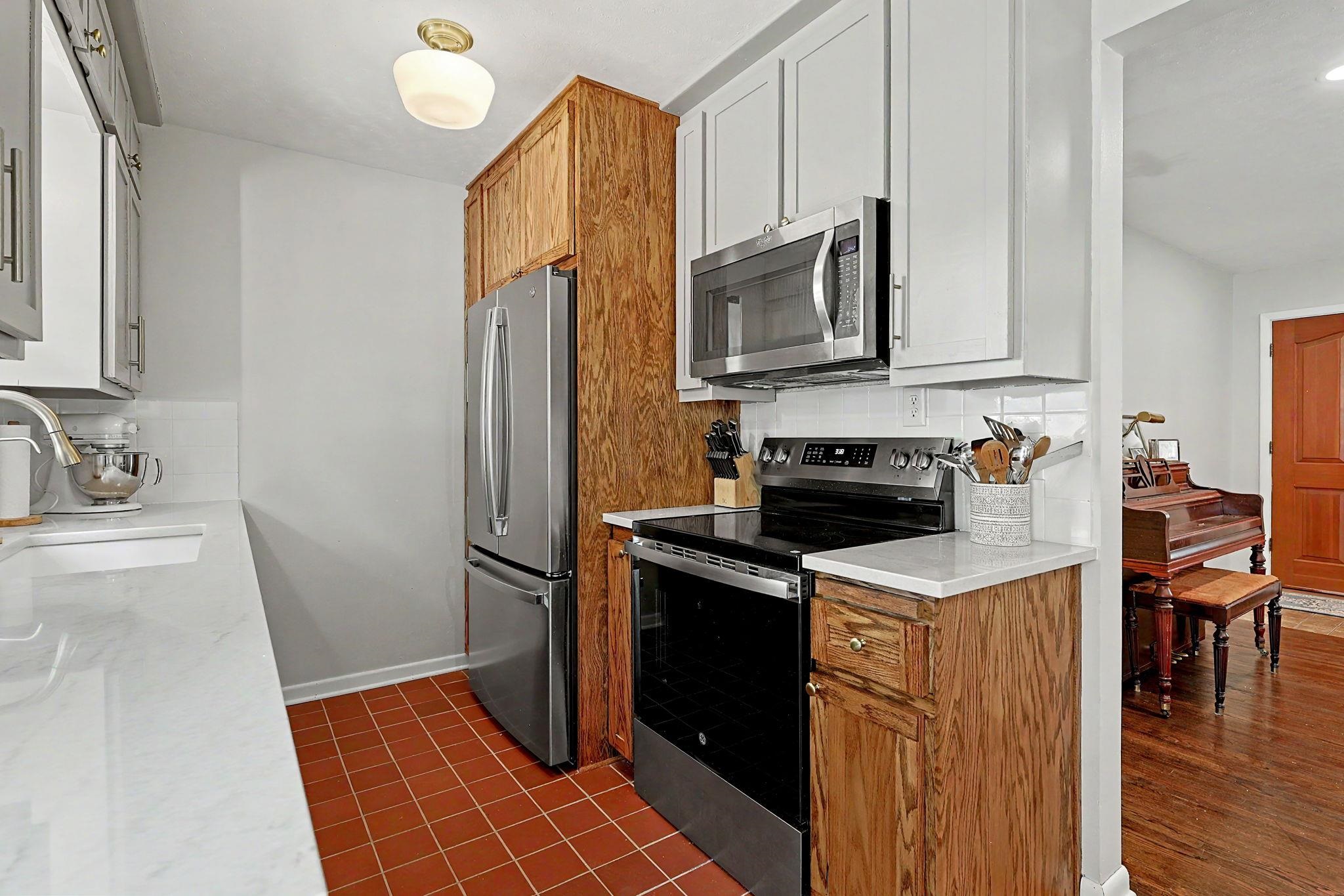 2040 N Kessler Property Photo 7