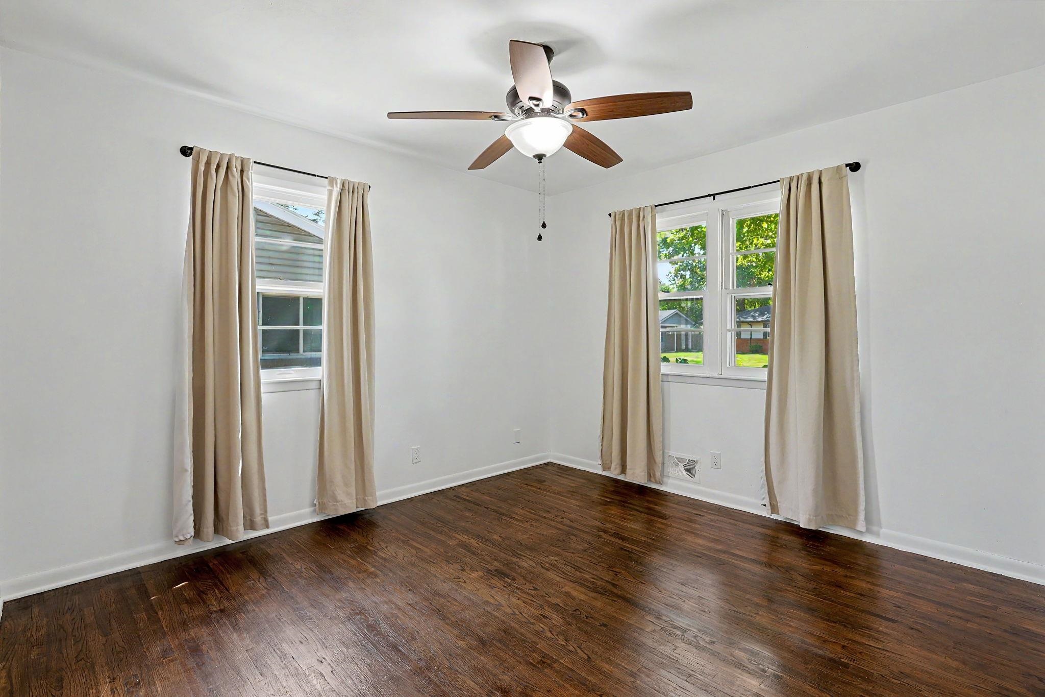 2040 N Kessler Property Photo 14