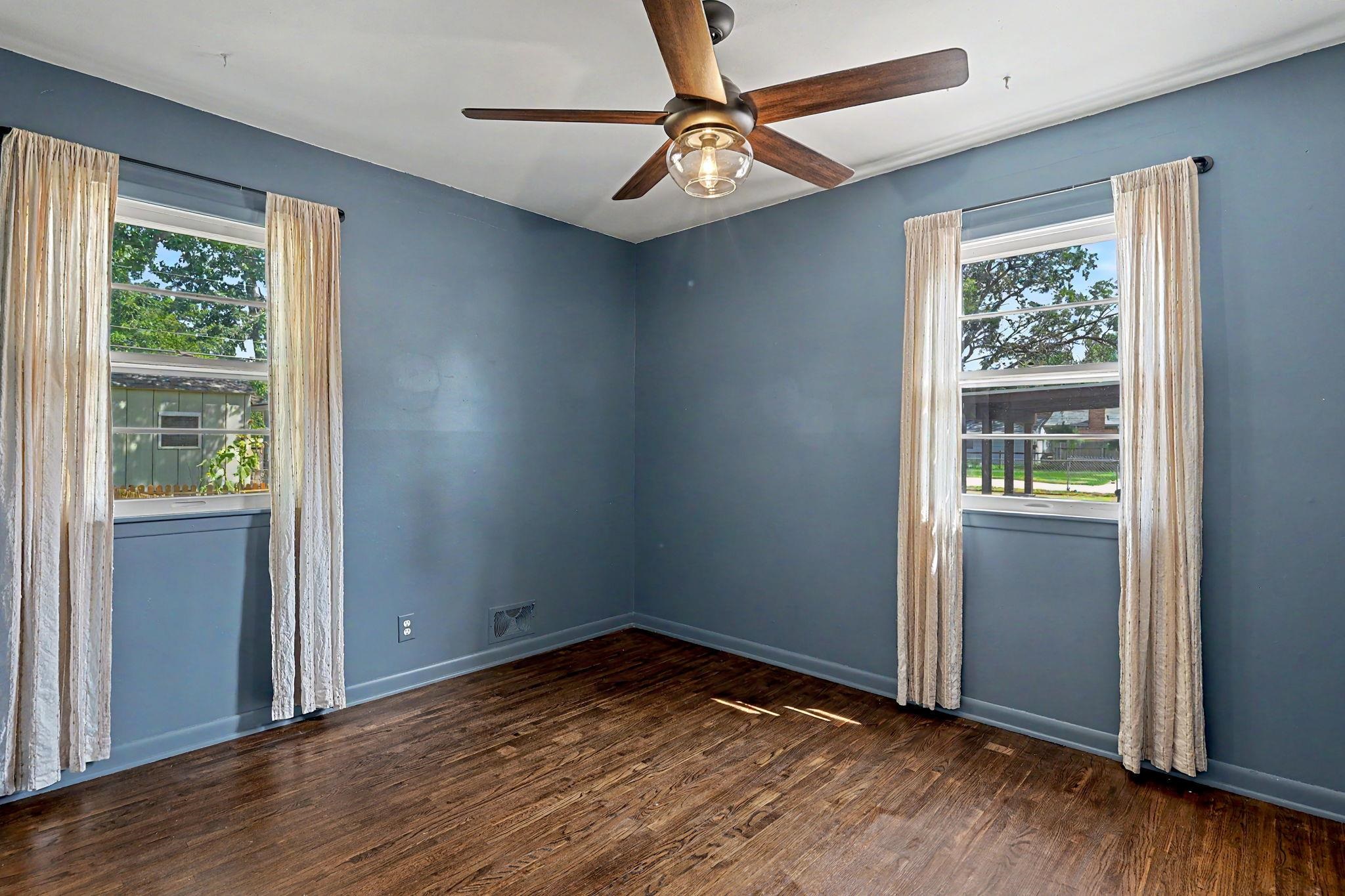 2040 N Kessler Property Photo 16